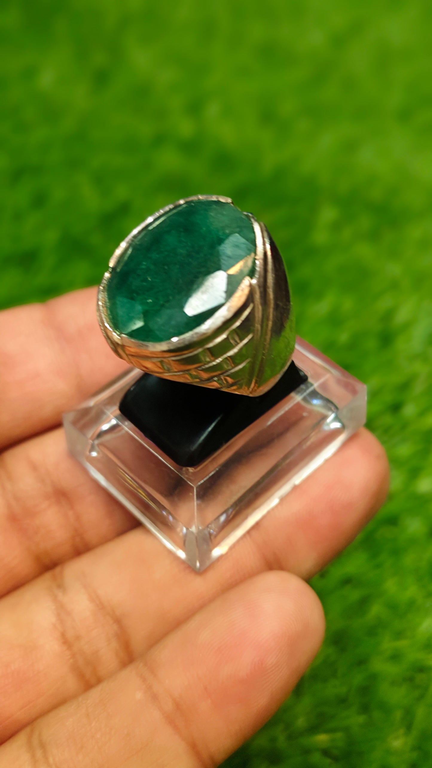 Zambian Zamurd Ring