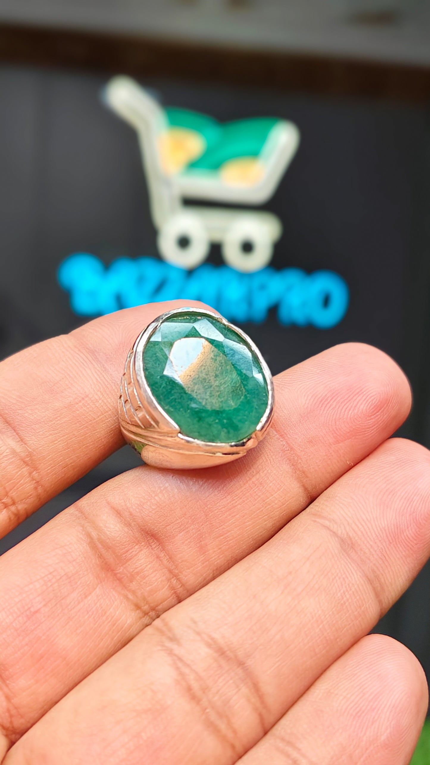 Zambian Zamurd Ring