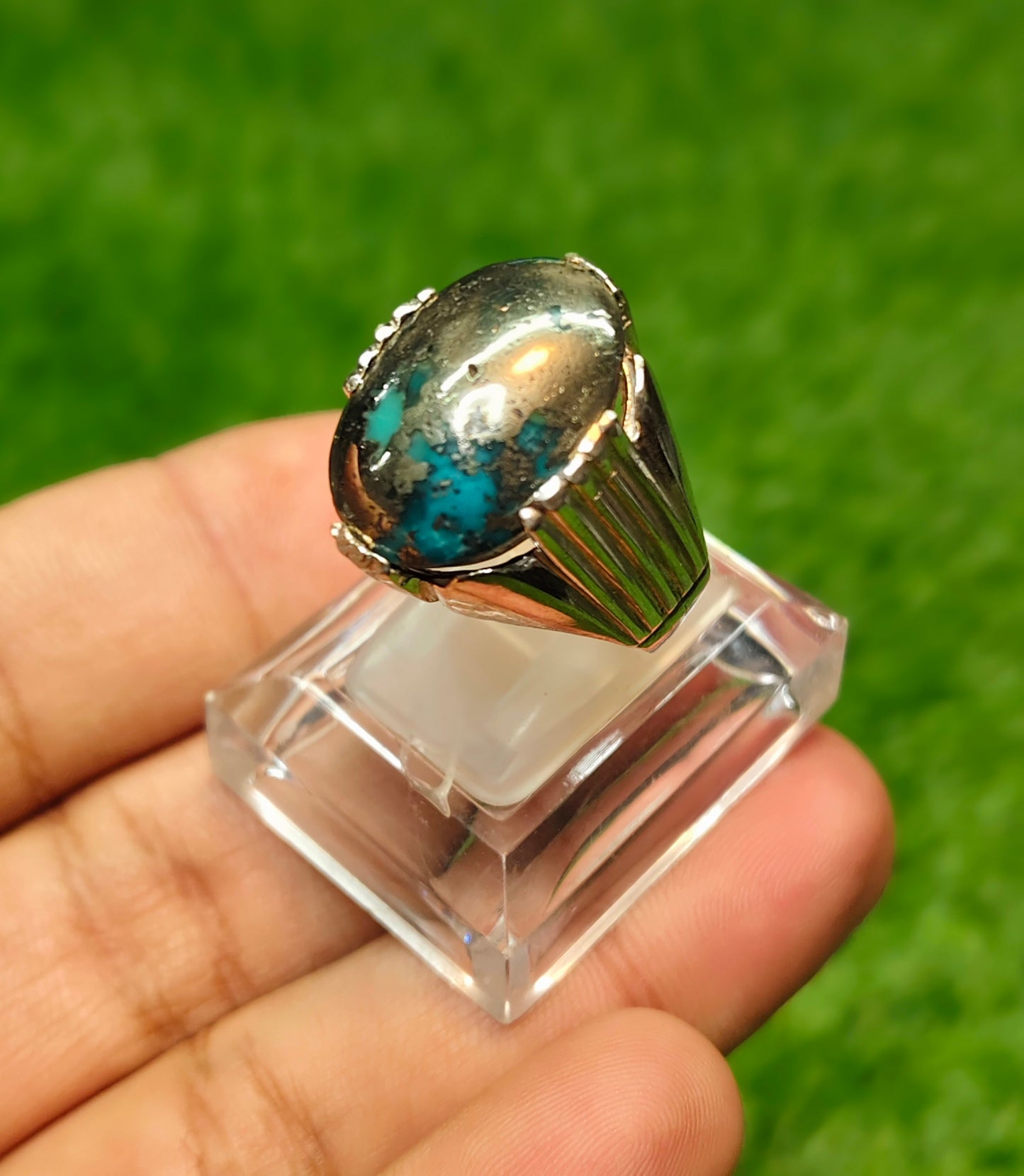 Nesha Puri Feroza Ring