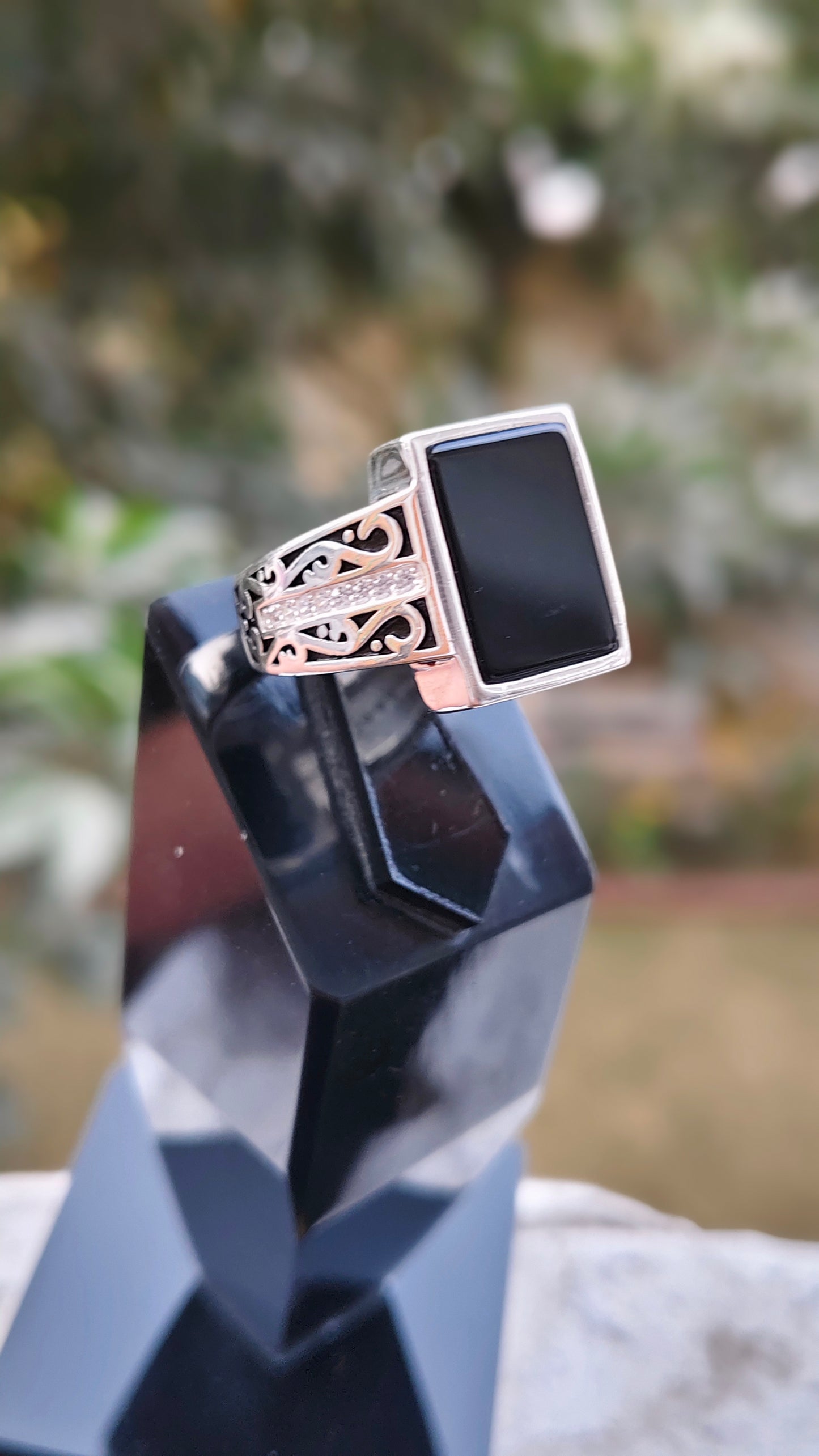 Black Aqeeq Turkish Ring