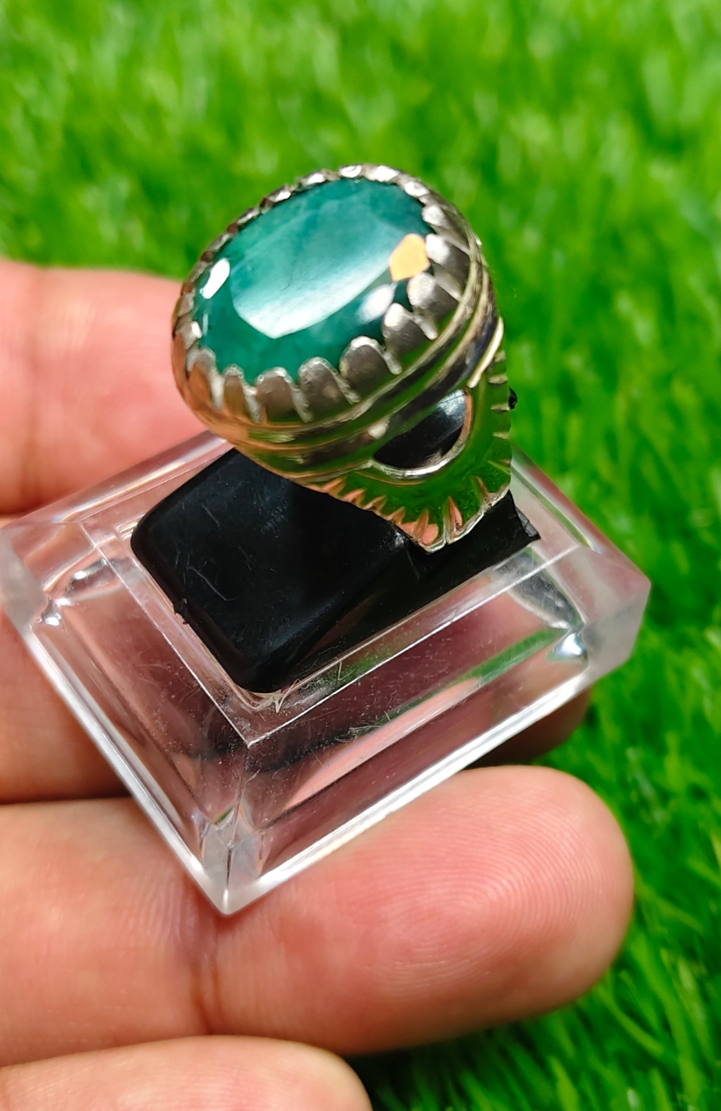Zamurd Ring