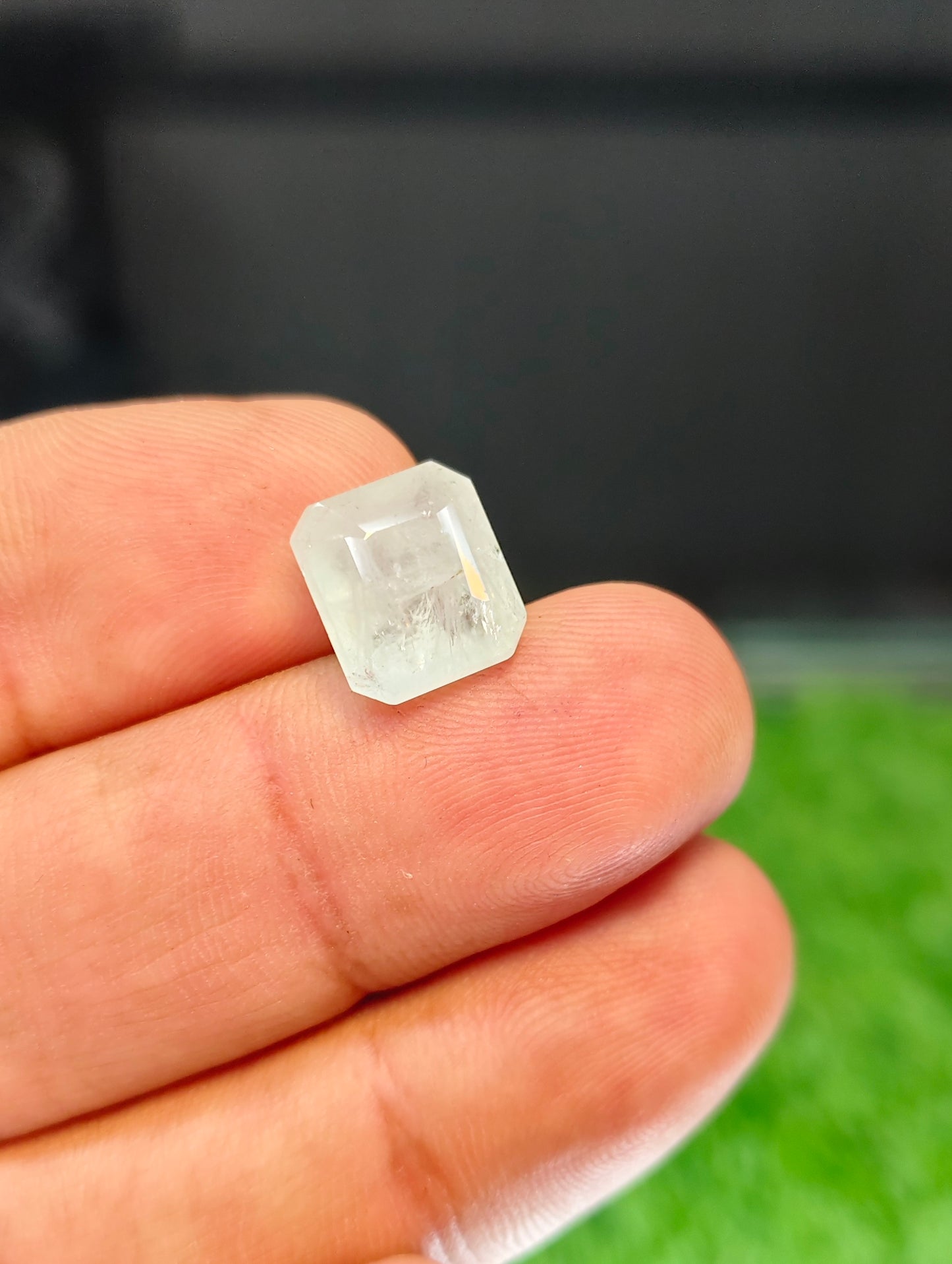 Premium Quality Aquamarine With Lab certificate