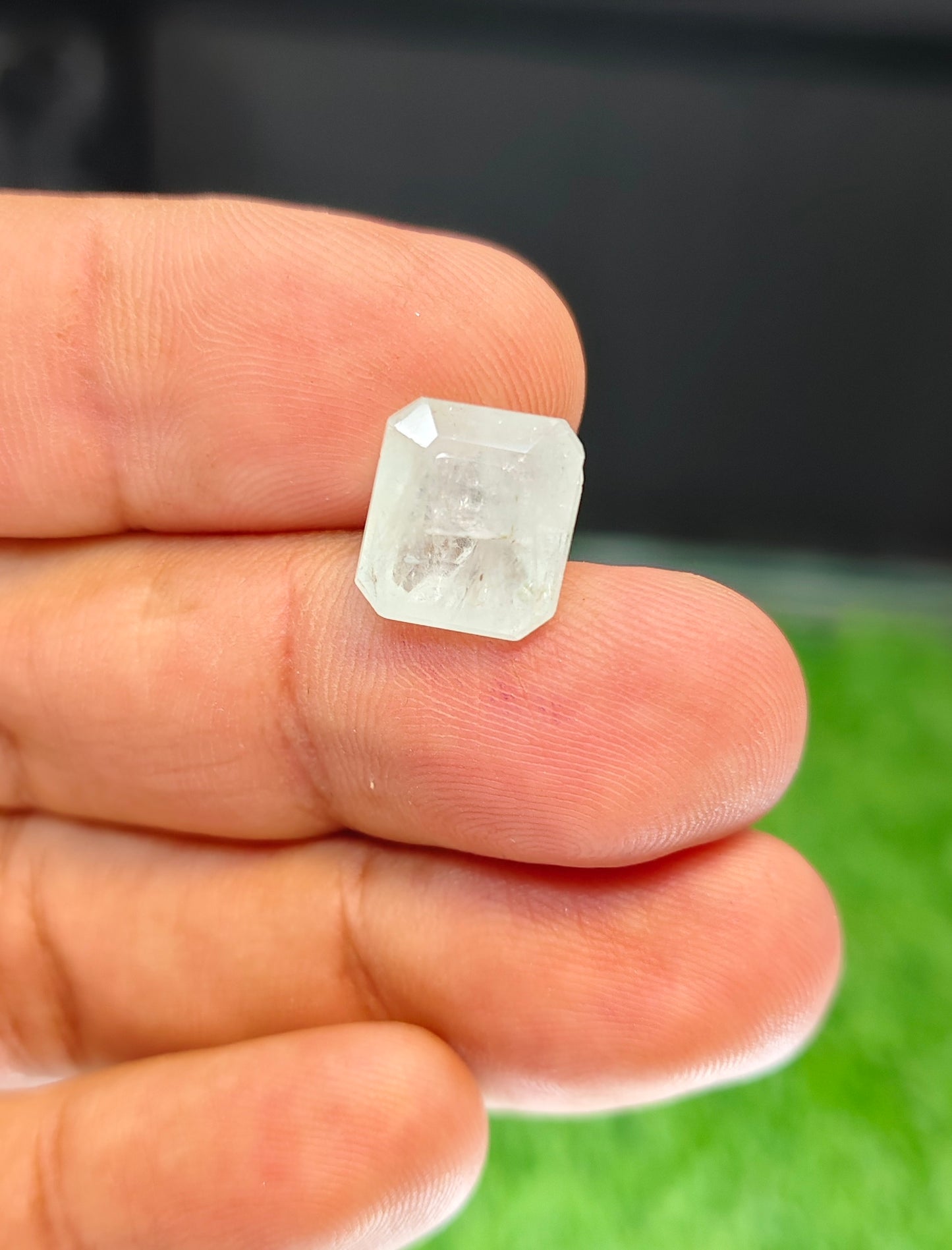 Premium Quality Aquamarine With Lab certificate