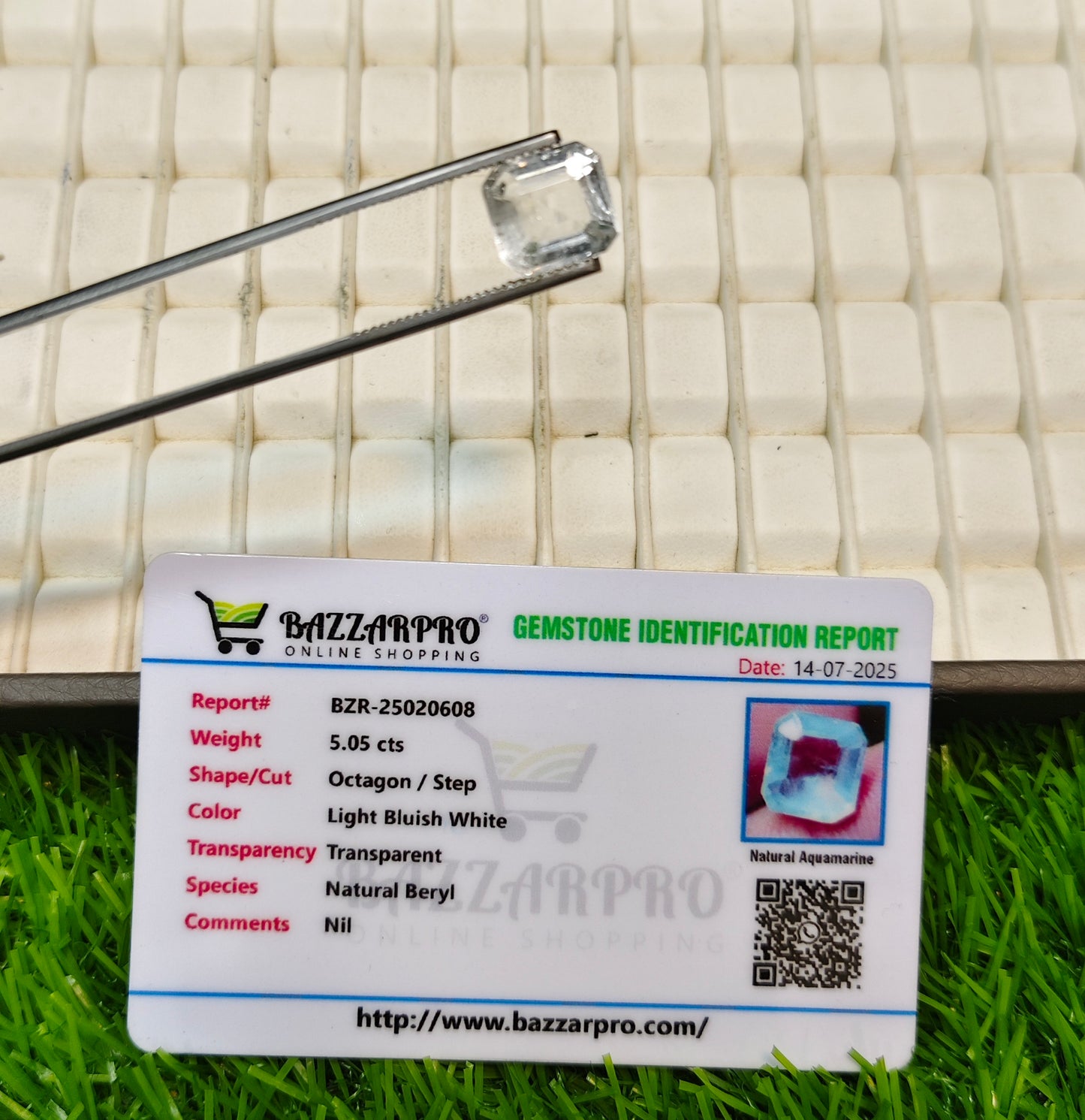 Natural Aquamarine Stone With Lab Certificte