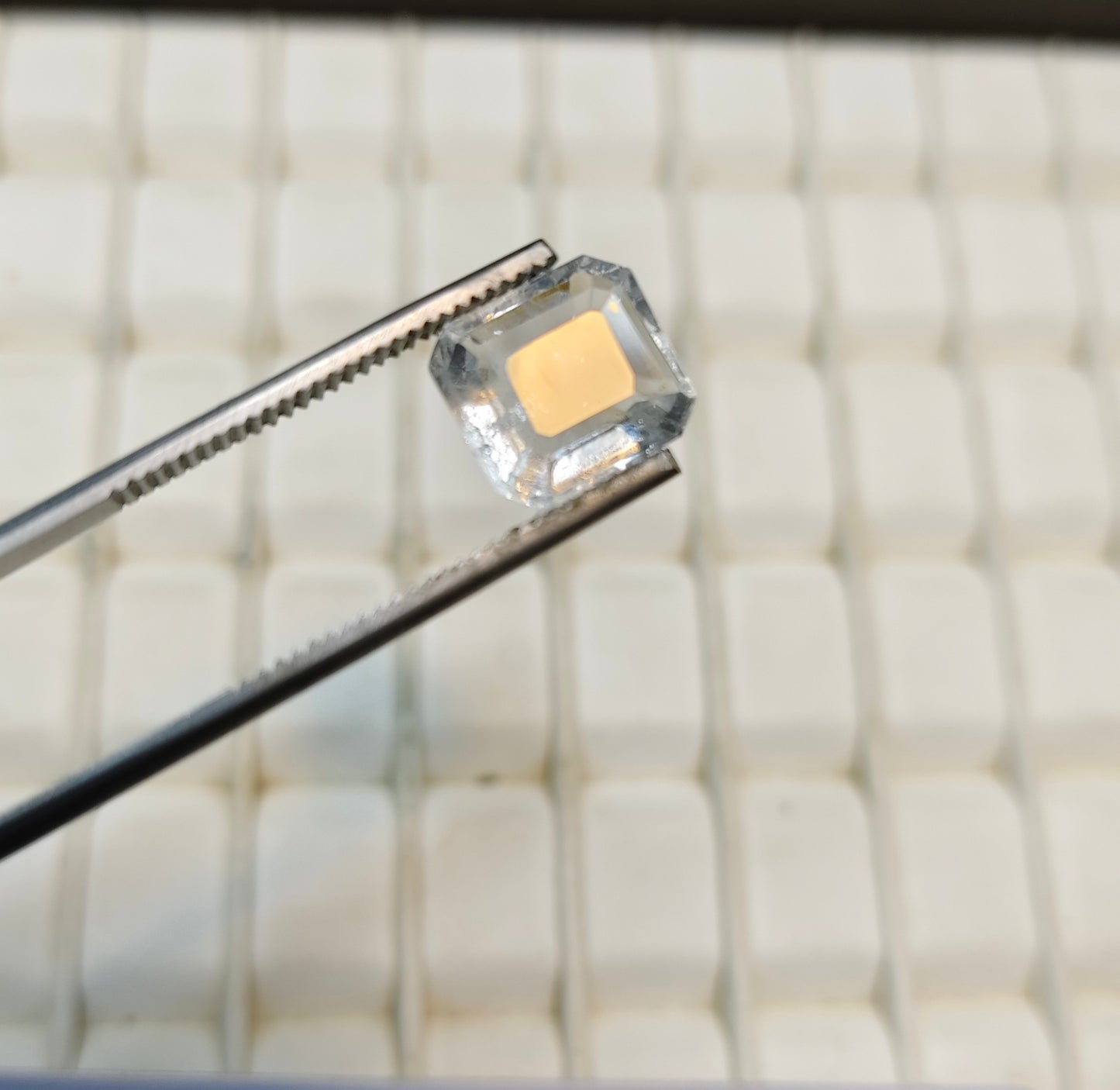 Natural Aquamarine Stone With Lab Certificte