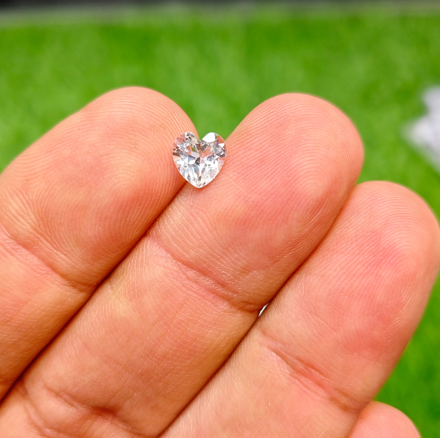 Natural Aquamarine Stone With Lab Certificte