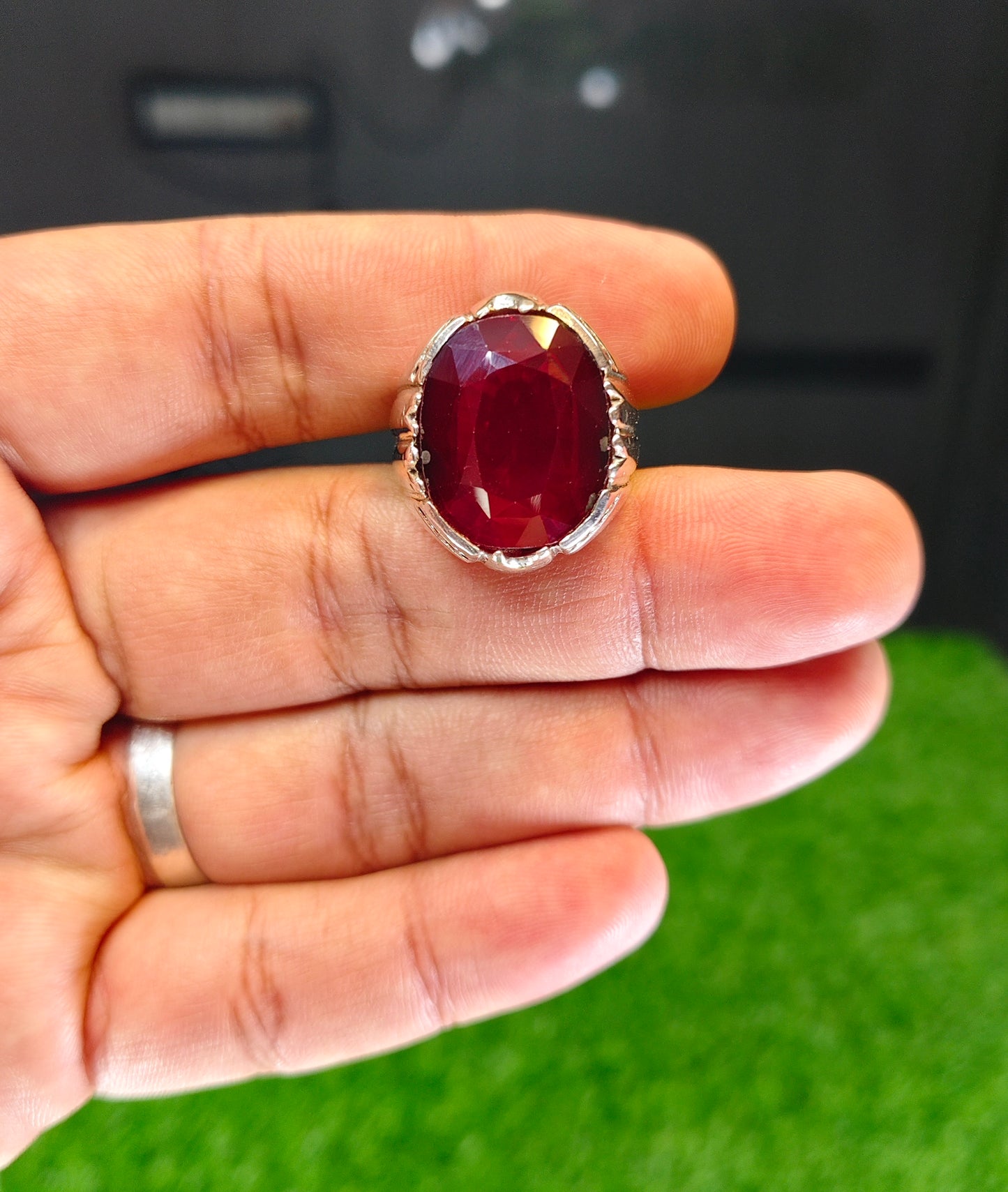 Yaqoot Ring