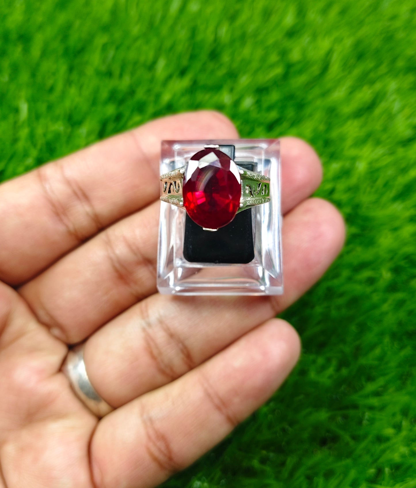 Yaqoot Ring