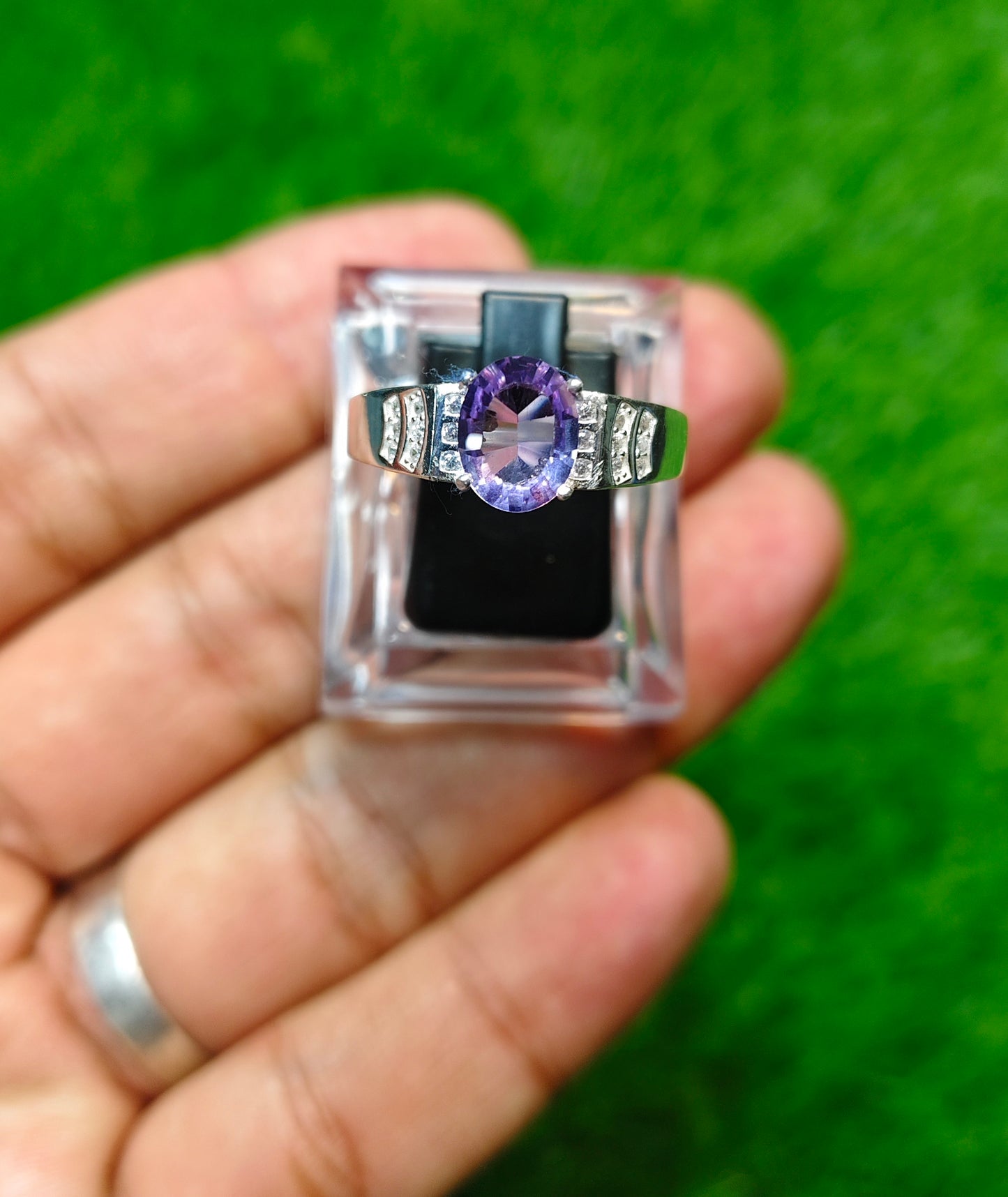 Laser Cut Amethyst Ring