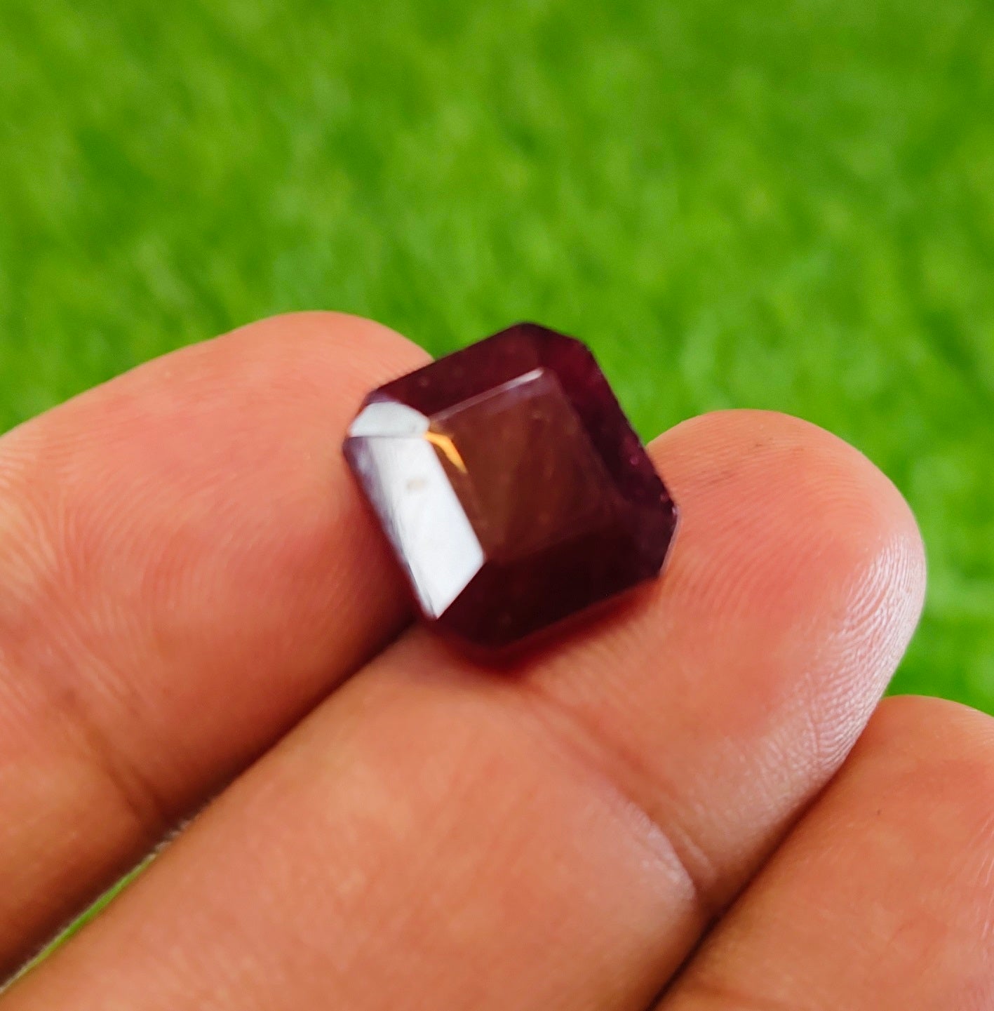 Pigeon Blood Ruby With Lab Certificate