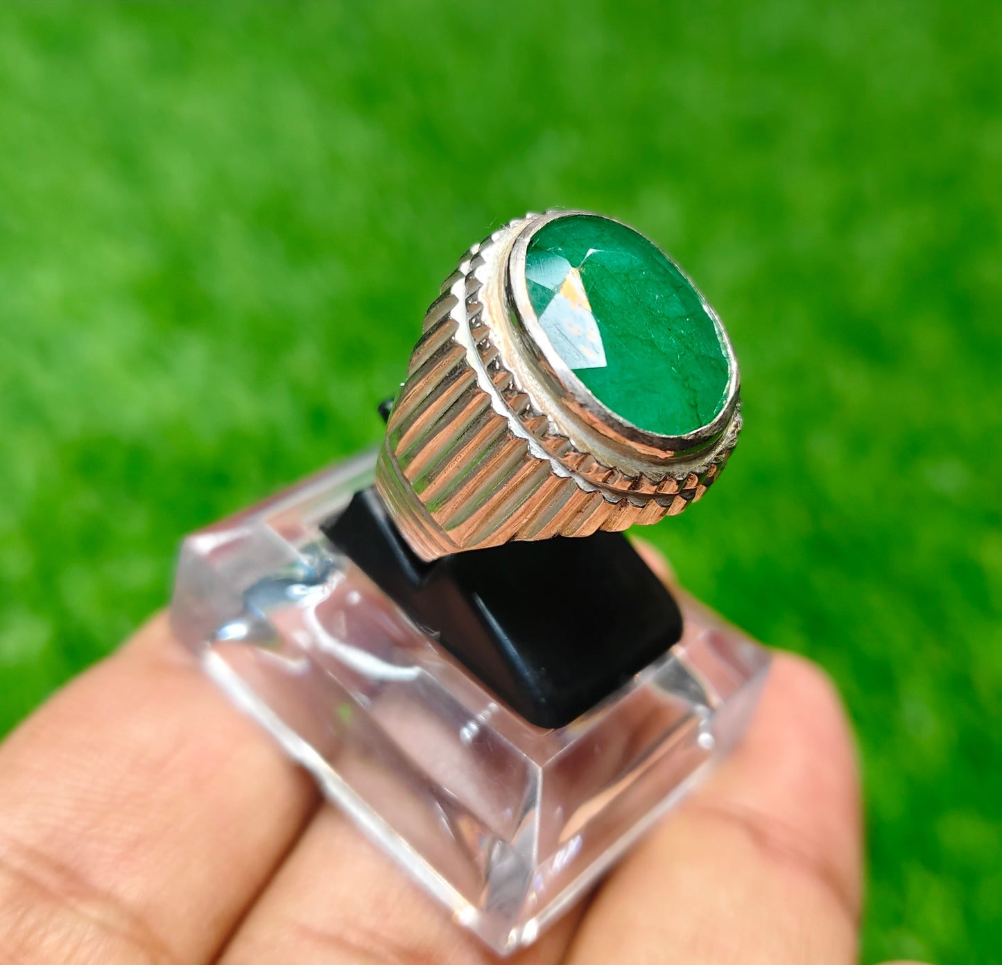 Premium Quality Zamurd Ring