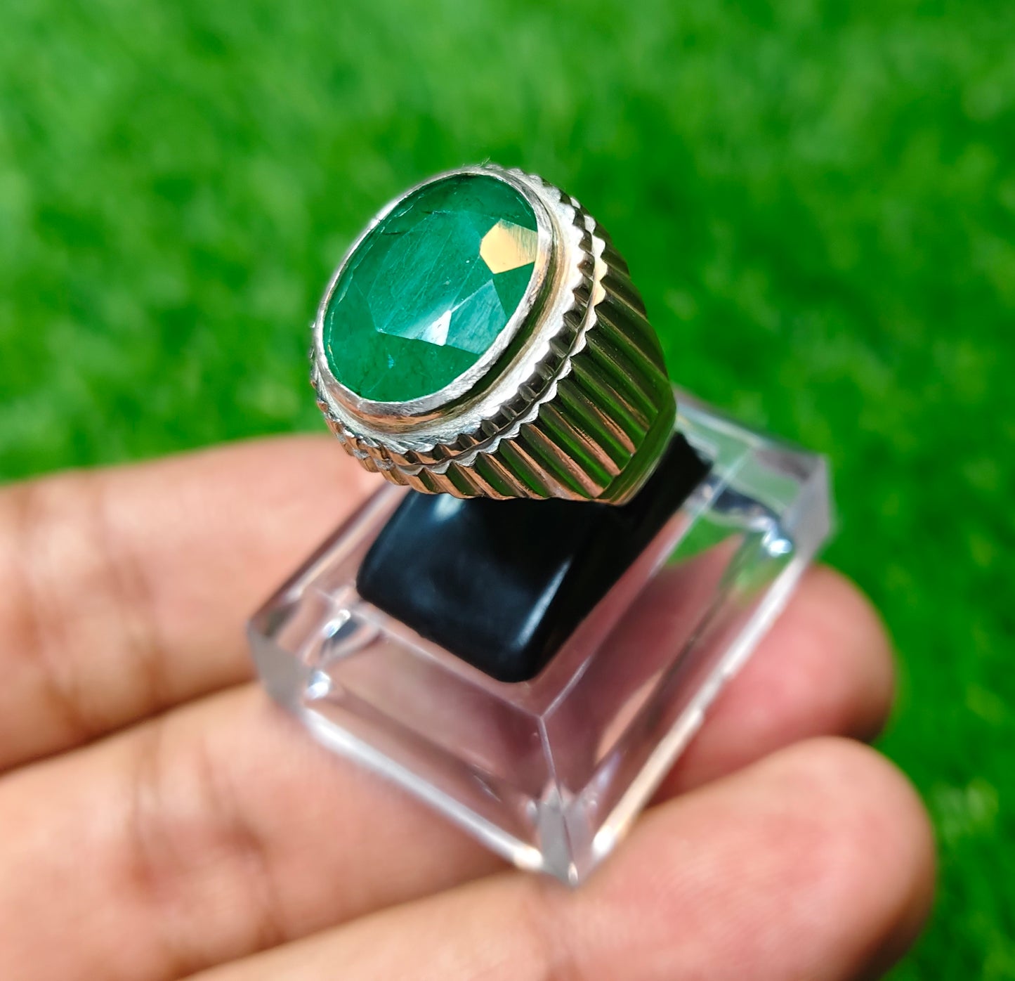 Premium Quality Zamurd Ring