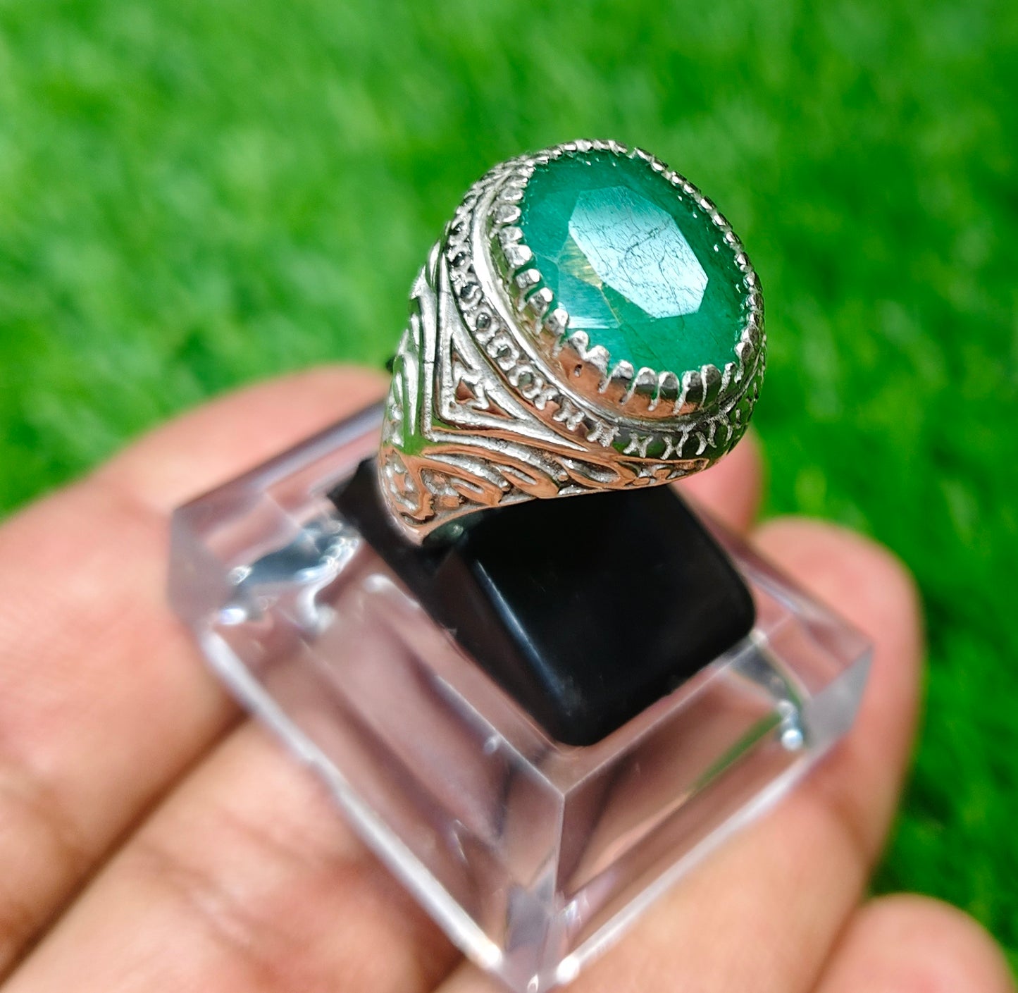 Premium Quality Zamurd Ring
