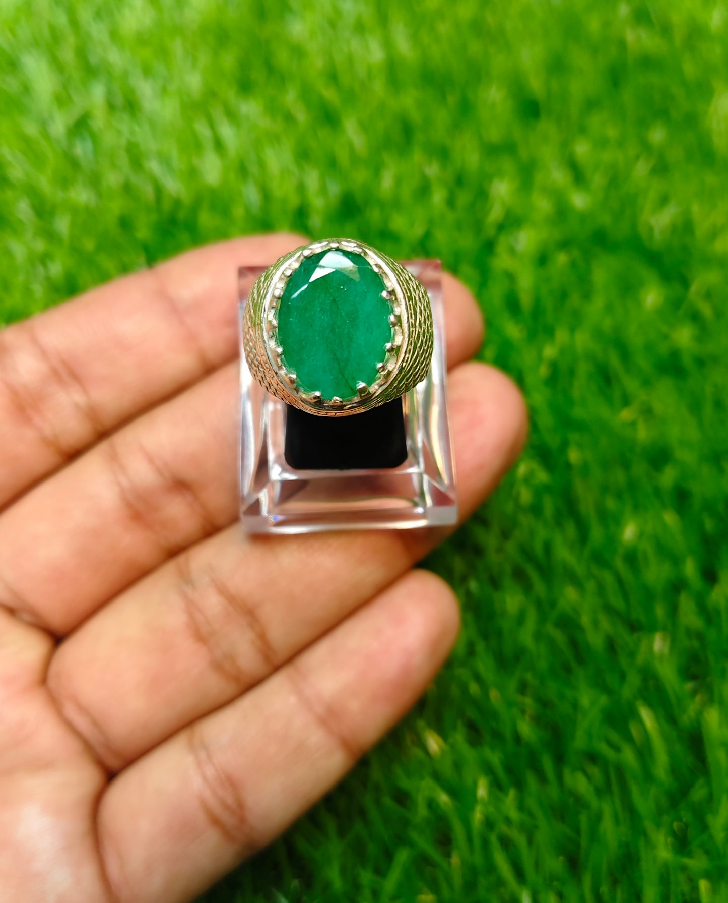 Premium Quality Zamurd Ring