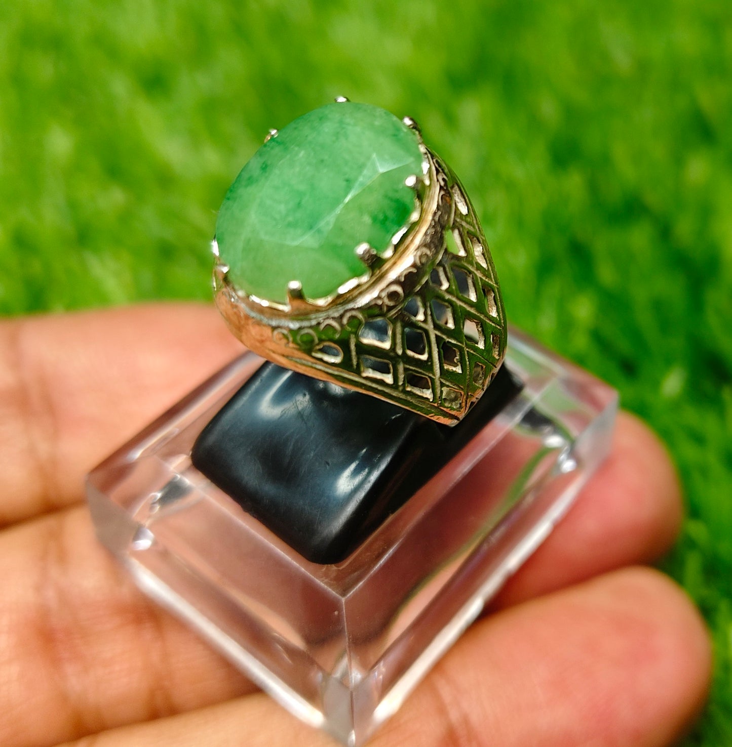 Premium Quality Zamurd Ring