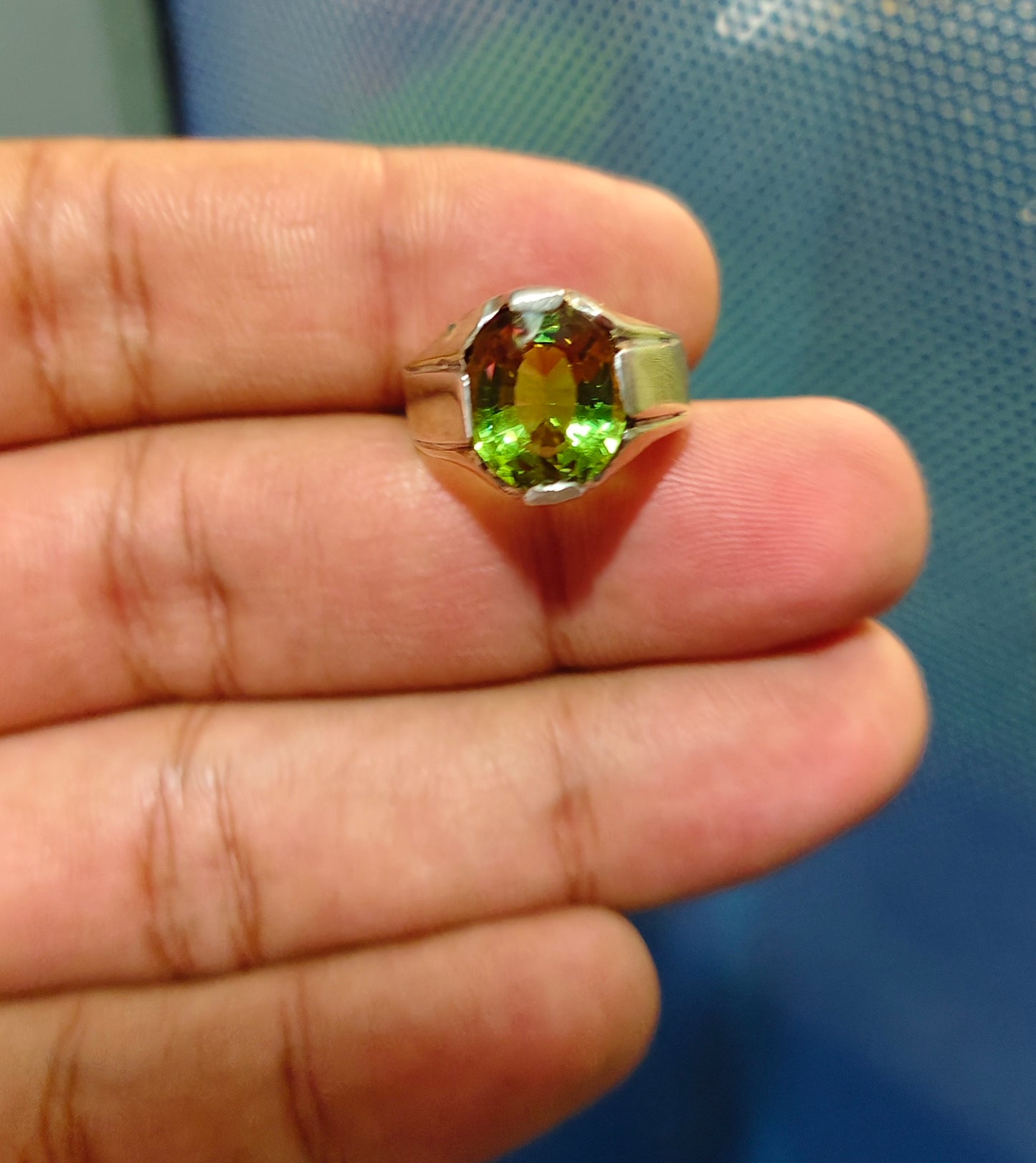 Color Changing Stone Ring