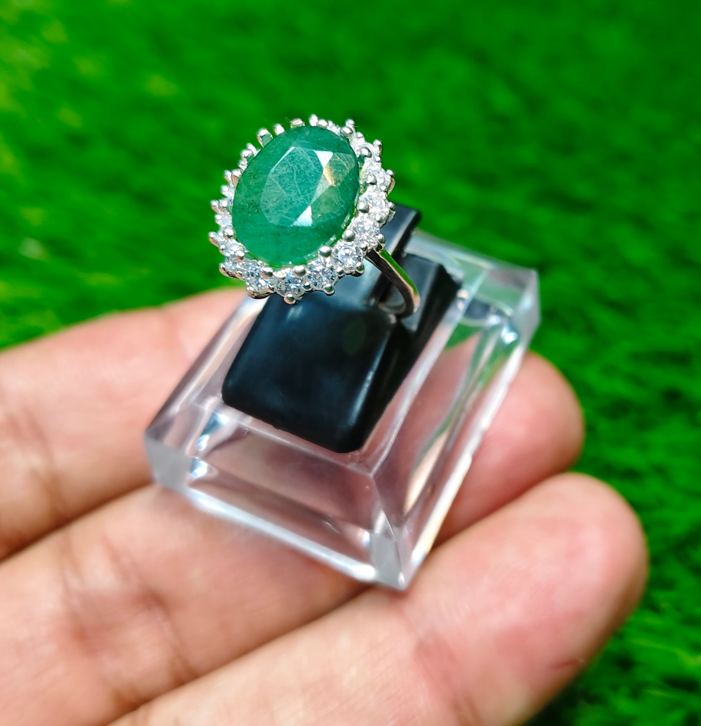 Zamurd Ring
