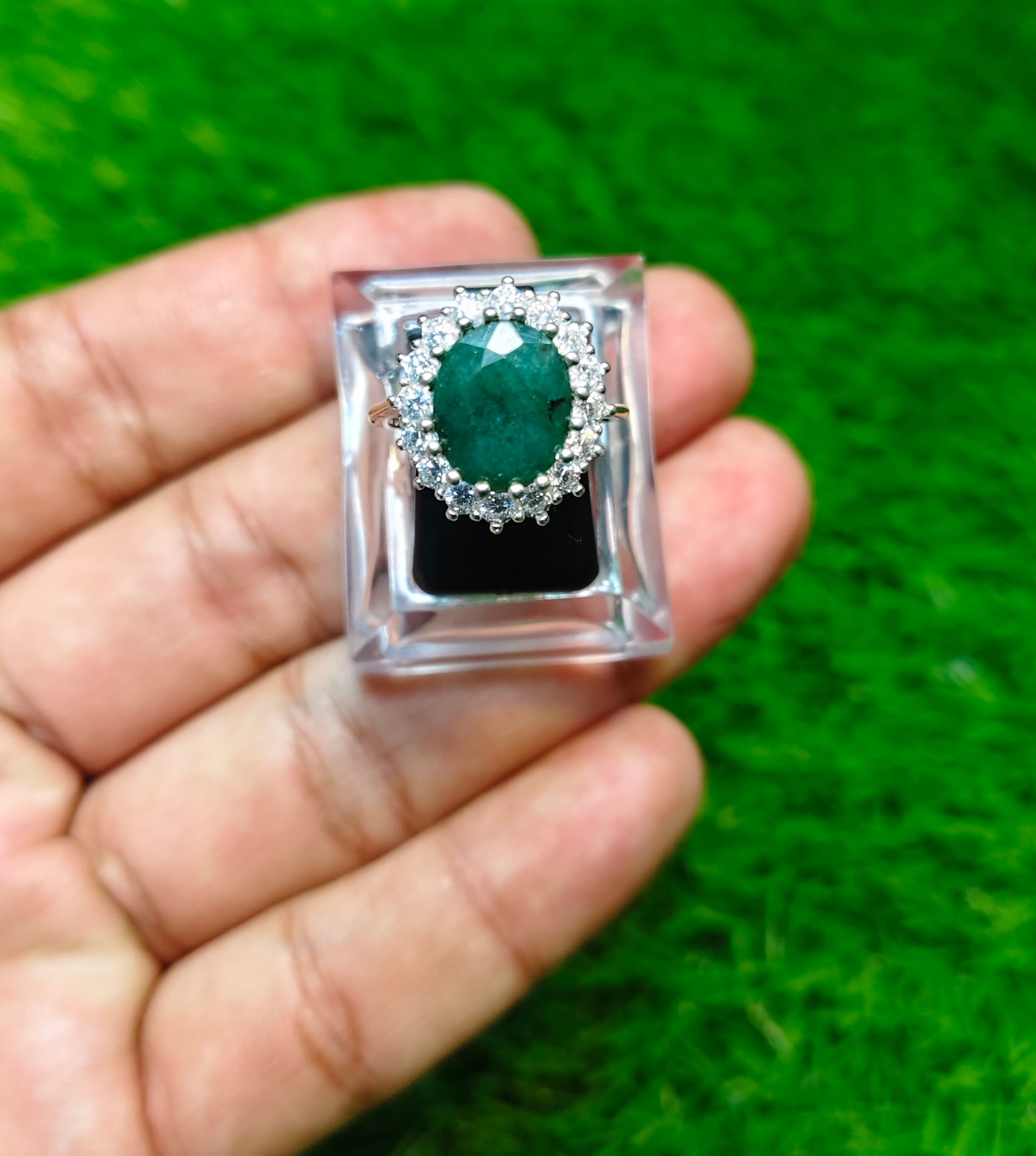 Zamurd Ring
