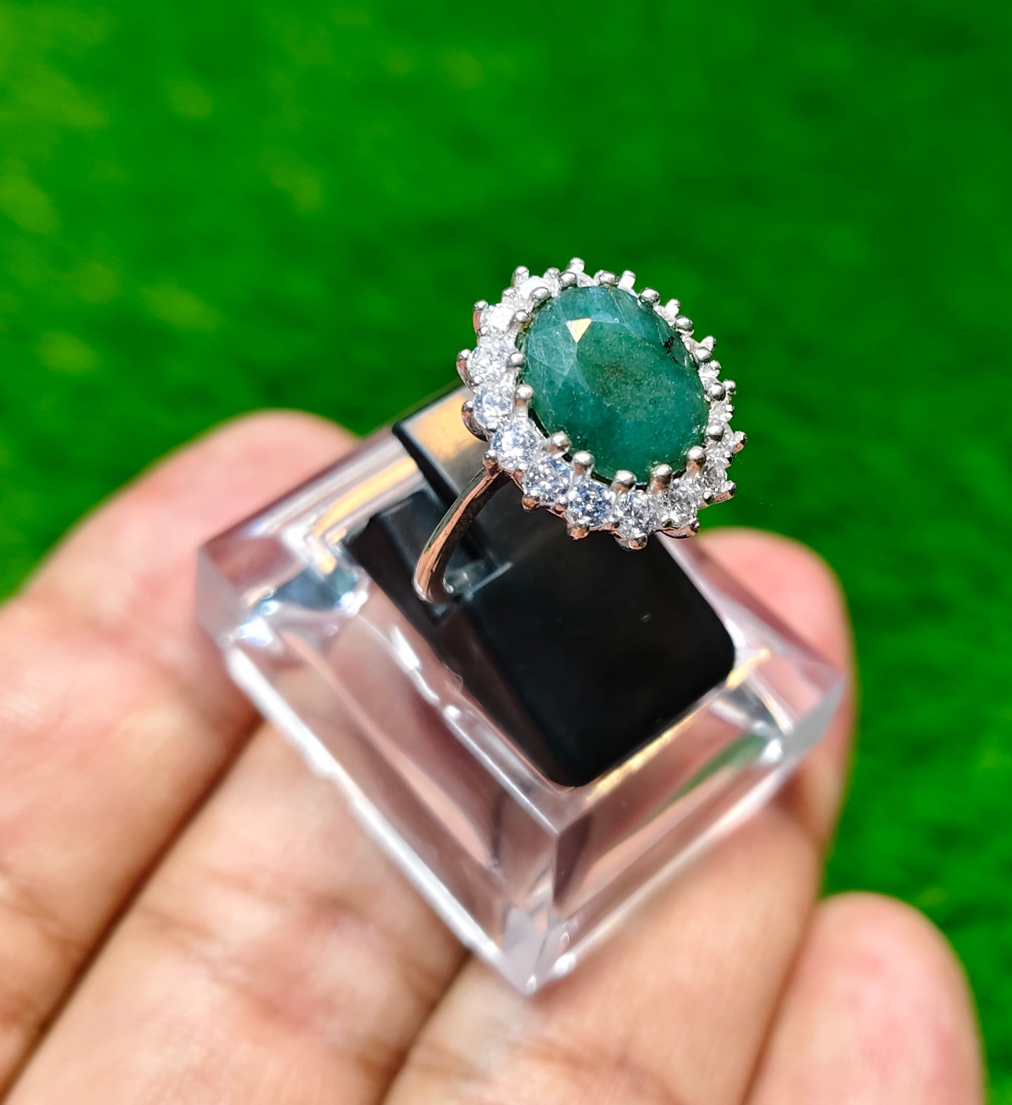 Zamurd Ring