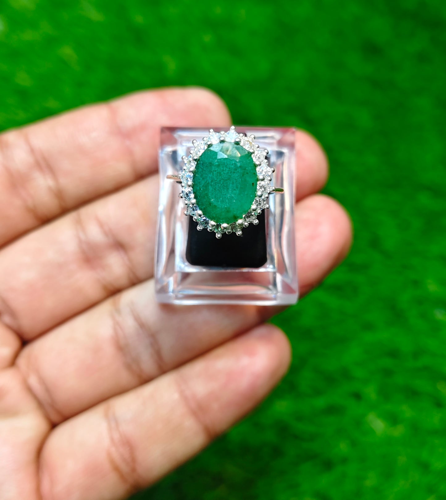 Zamurd Ring