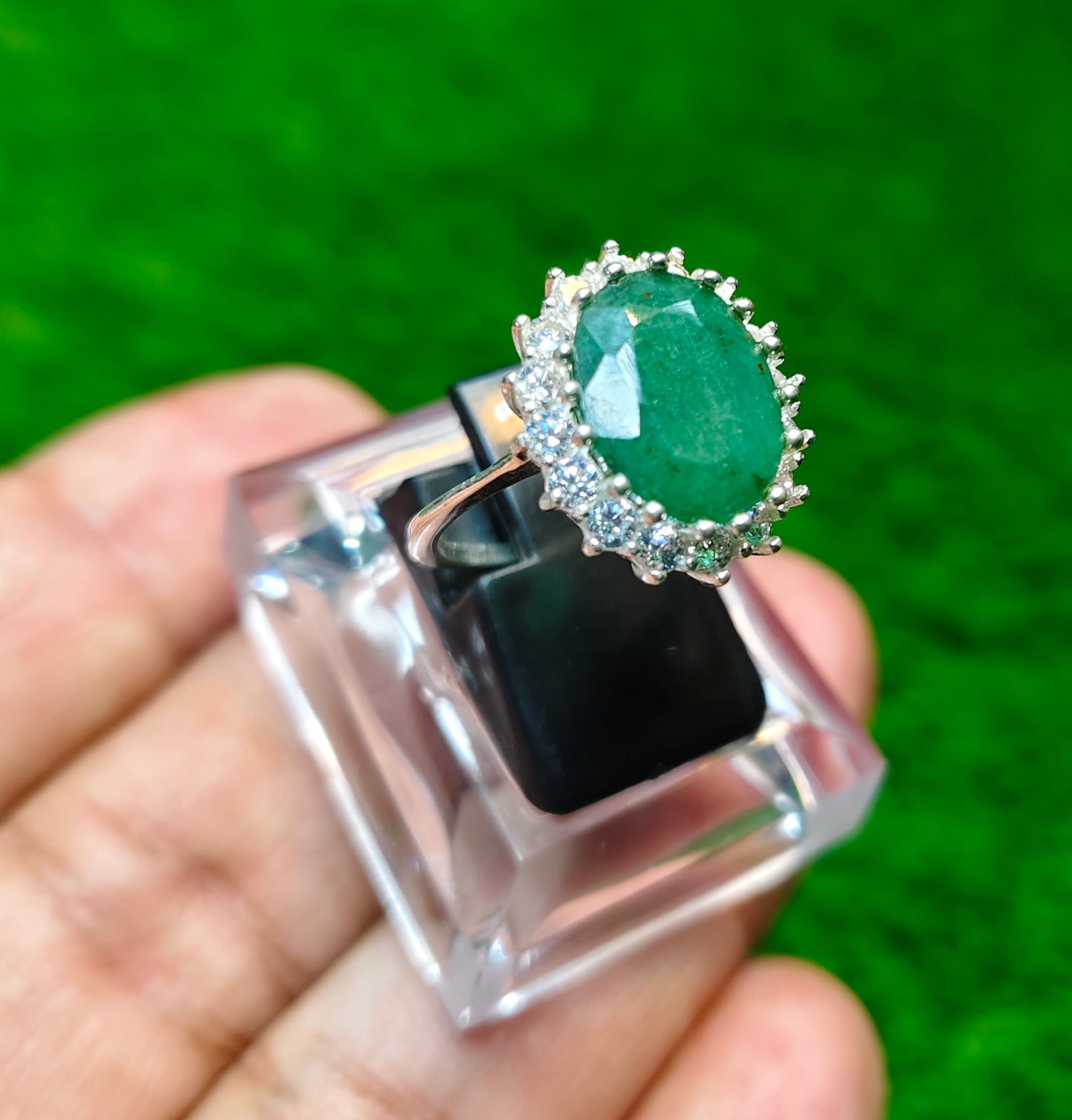 Zamurd Ring