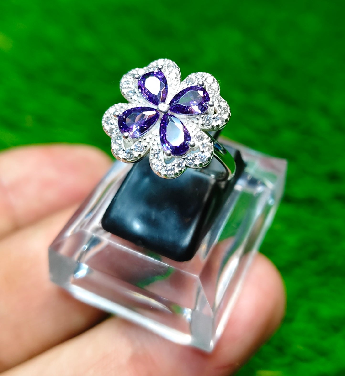 Zircon Ring