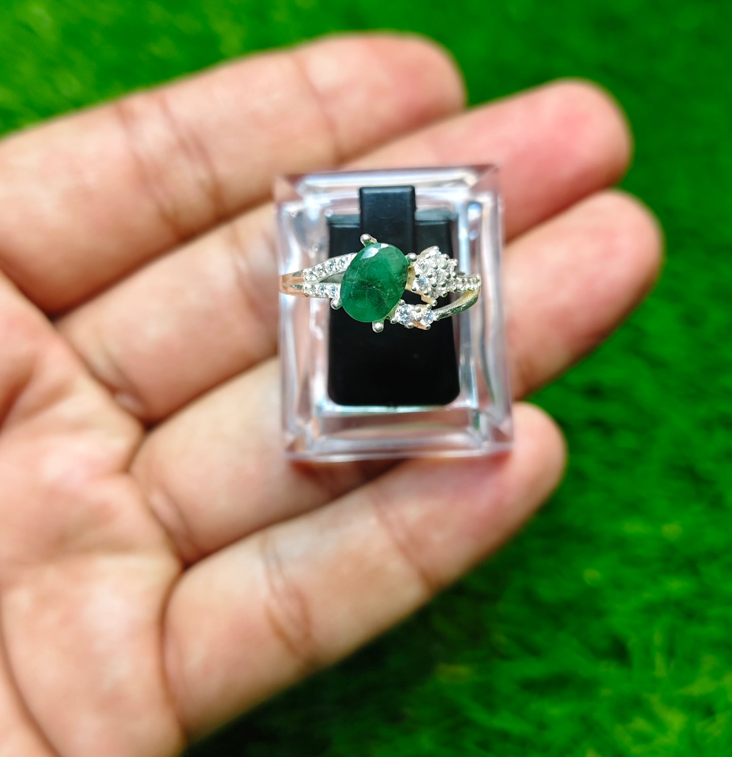 Zamurd Ring