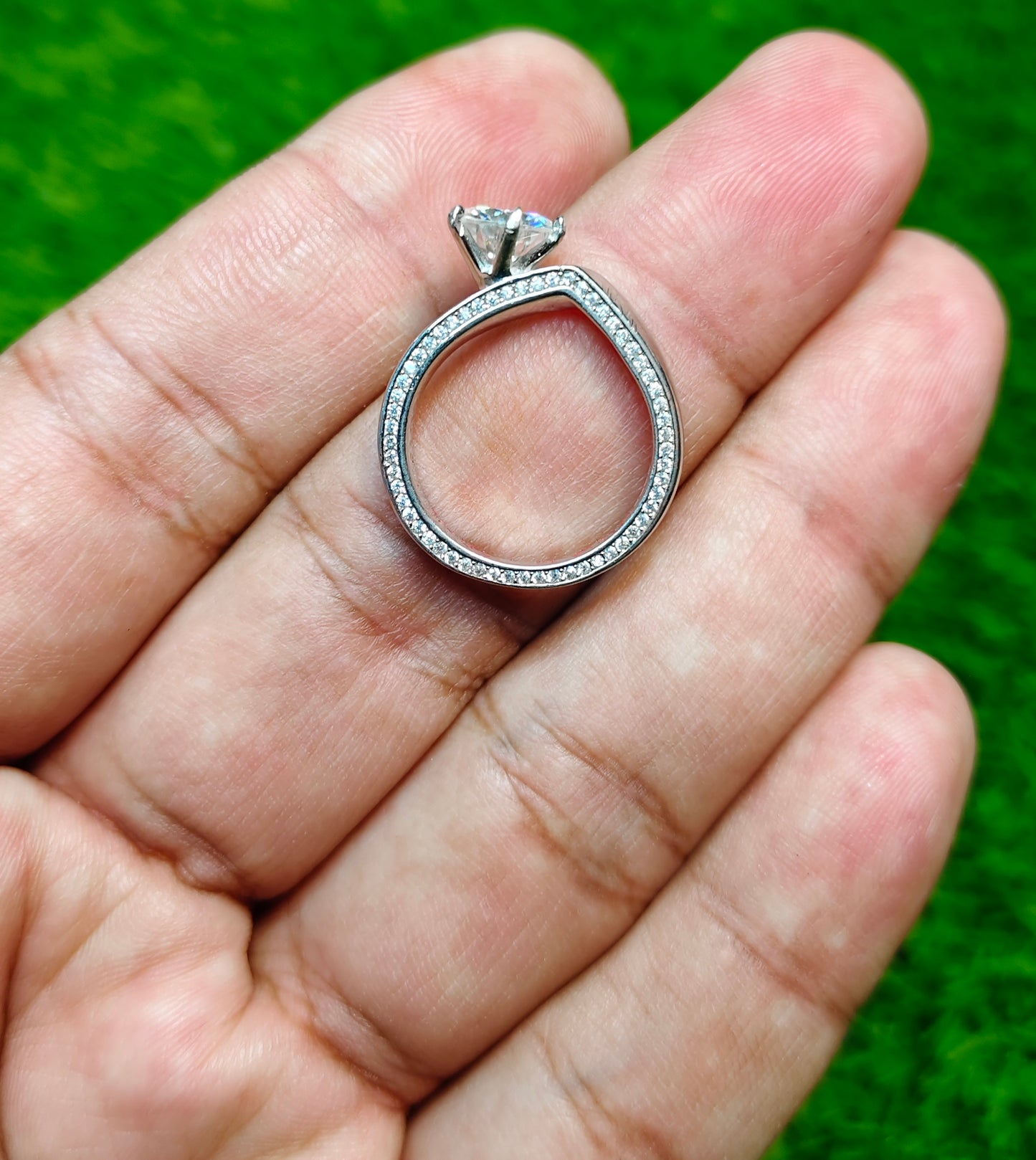 Rhodium2 Crt Moissanite Ring