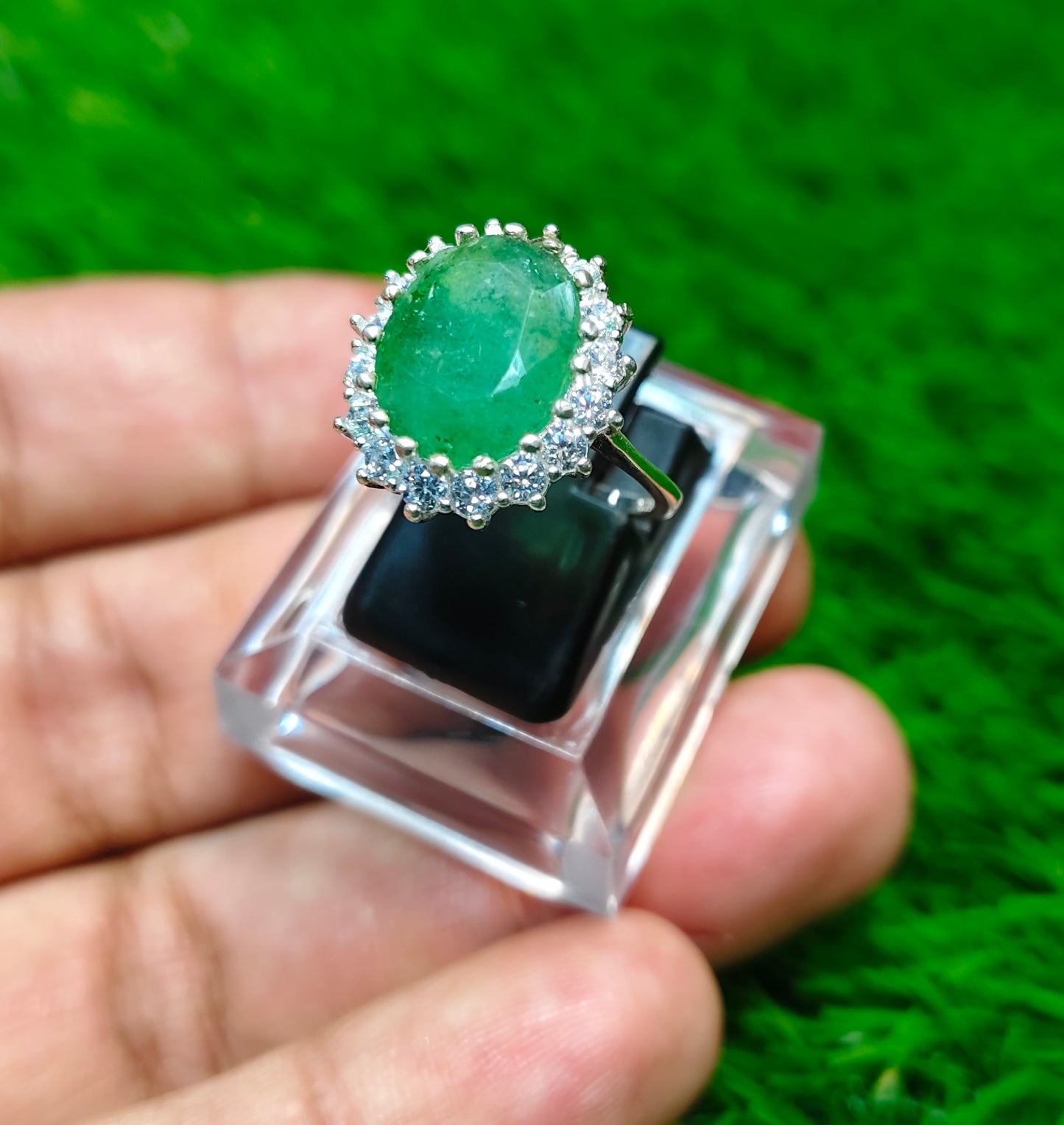 Zamurd Ring