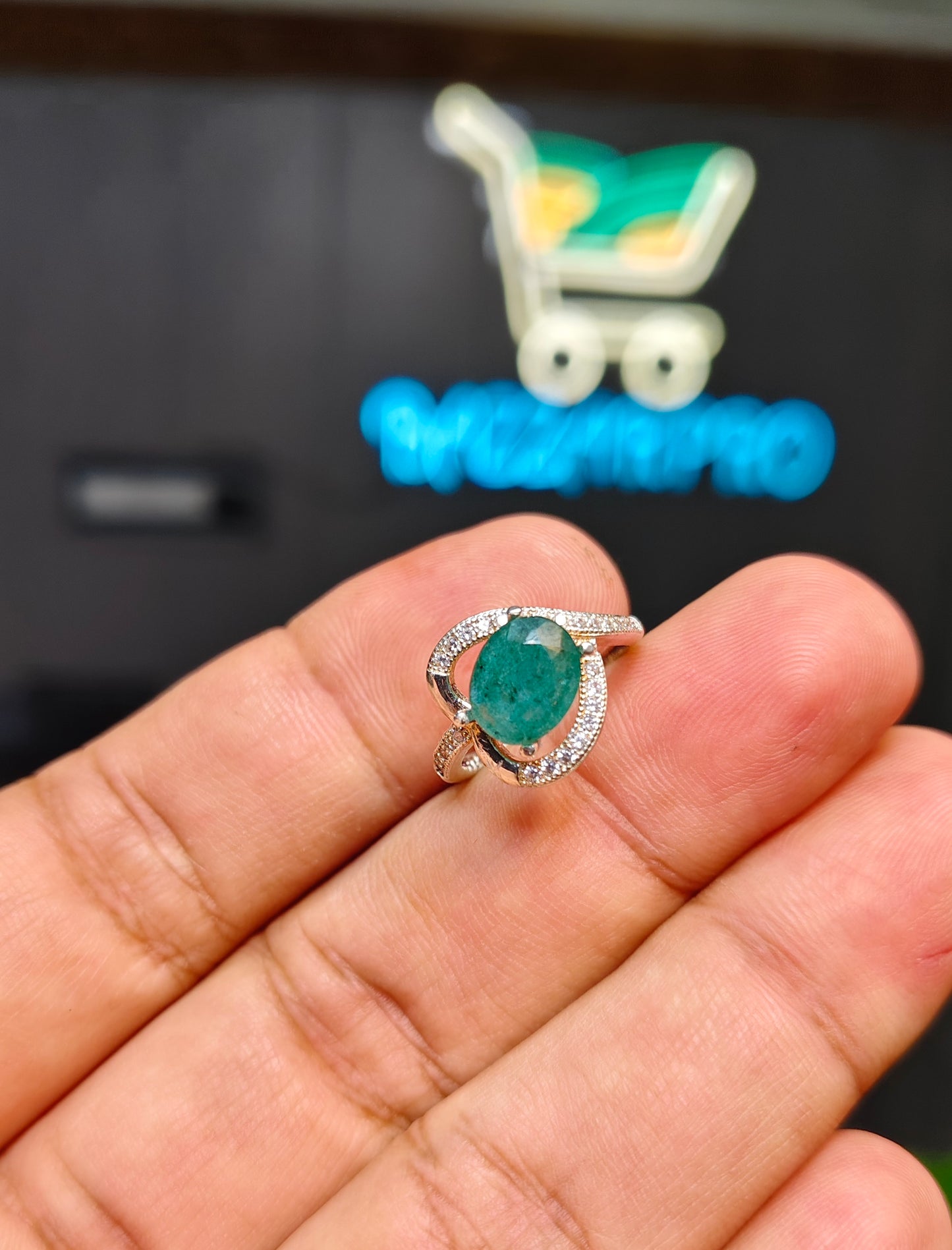 Zamurd Ring
