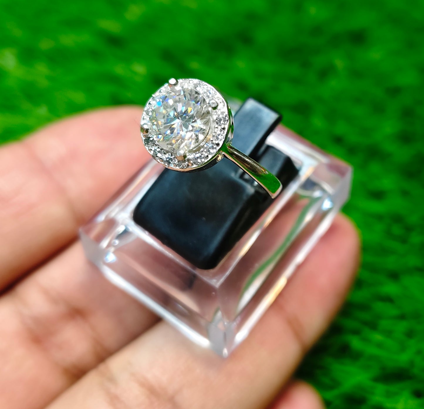 Moissanite Diamond Ring