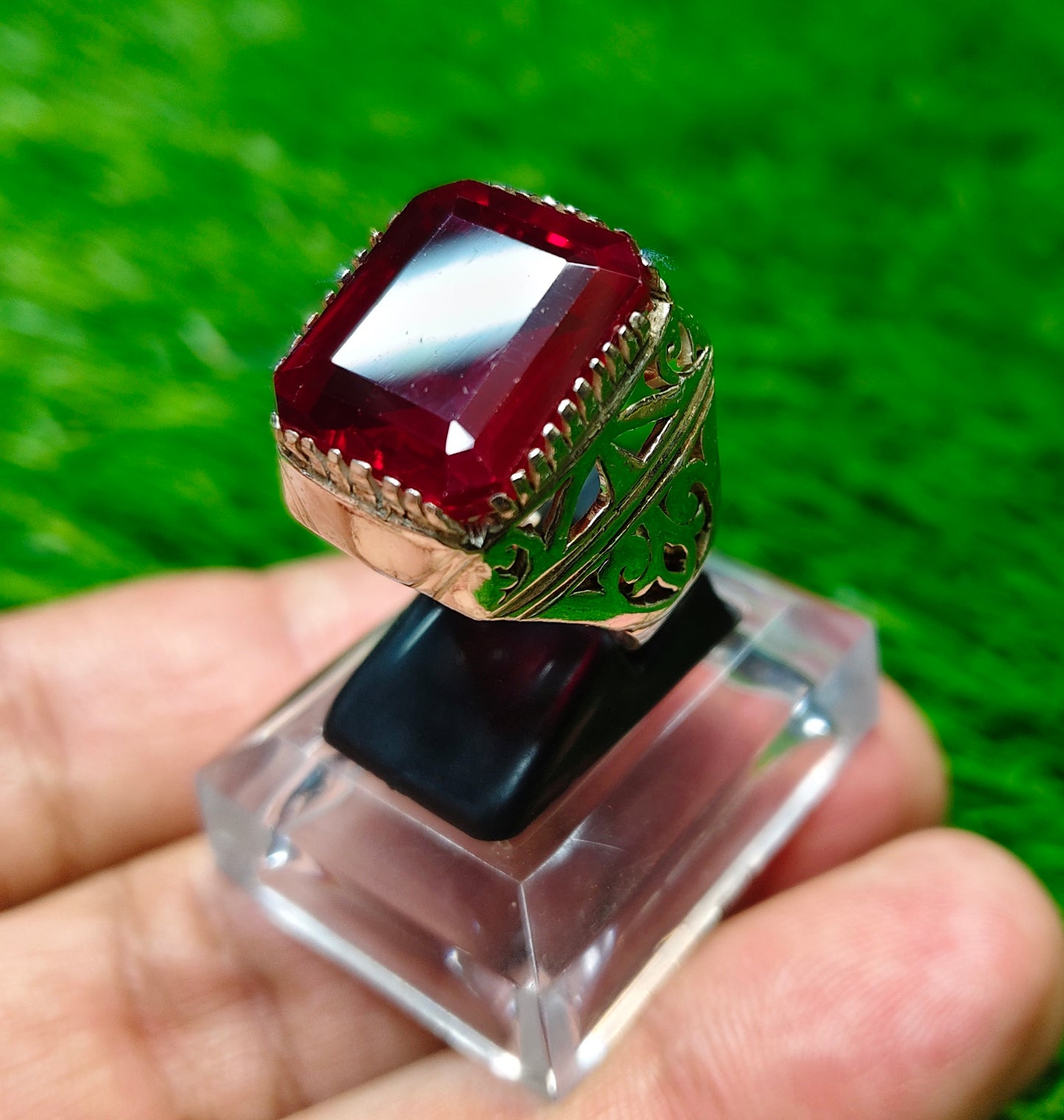 Yaqoot Ring