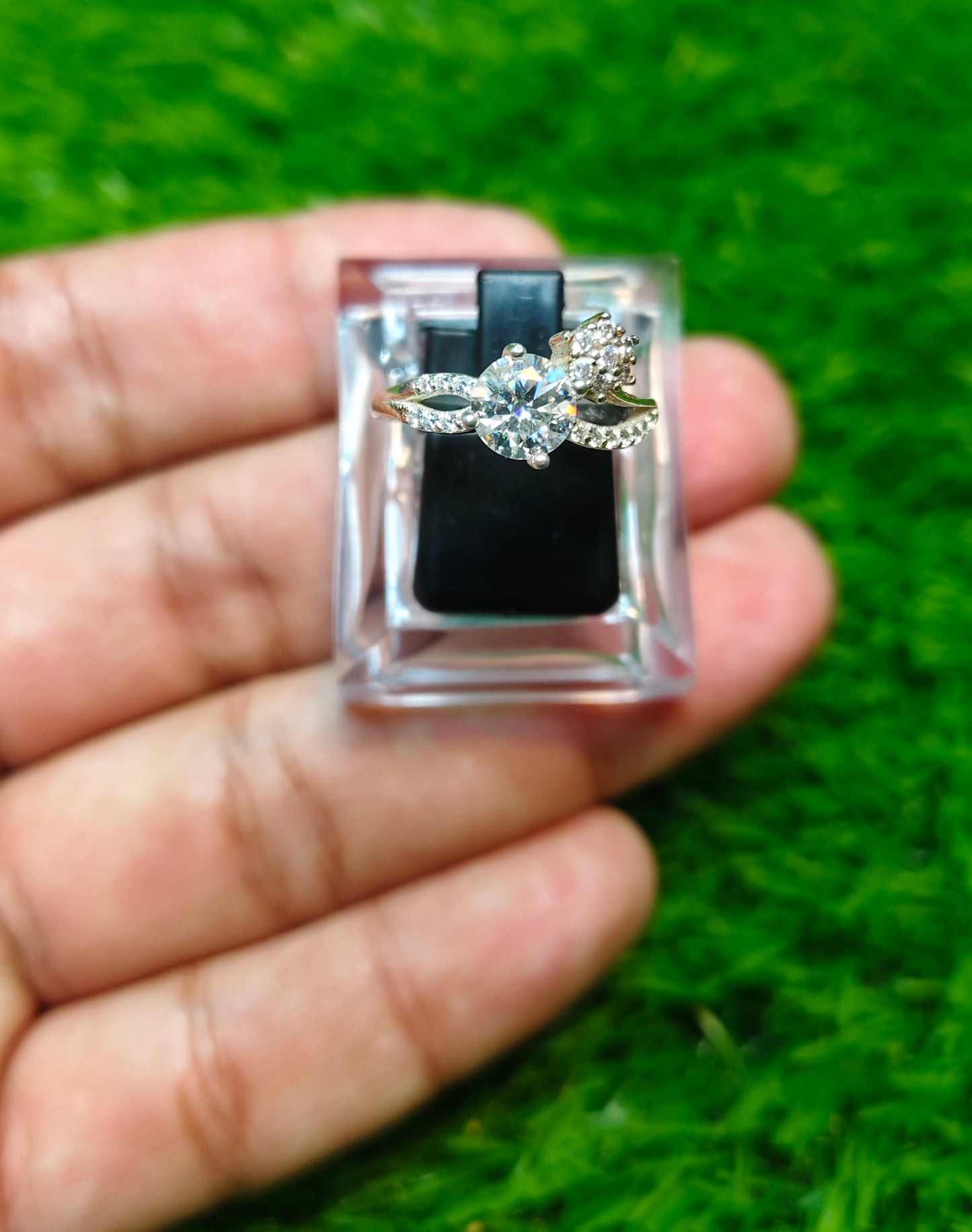 Moissanite Diamond Ring