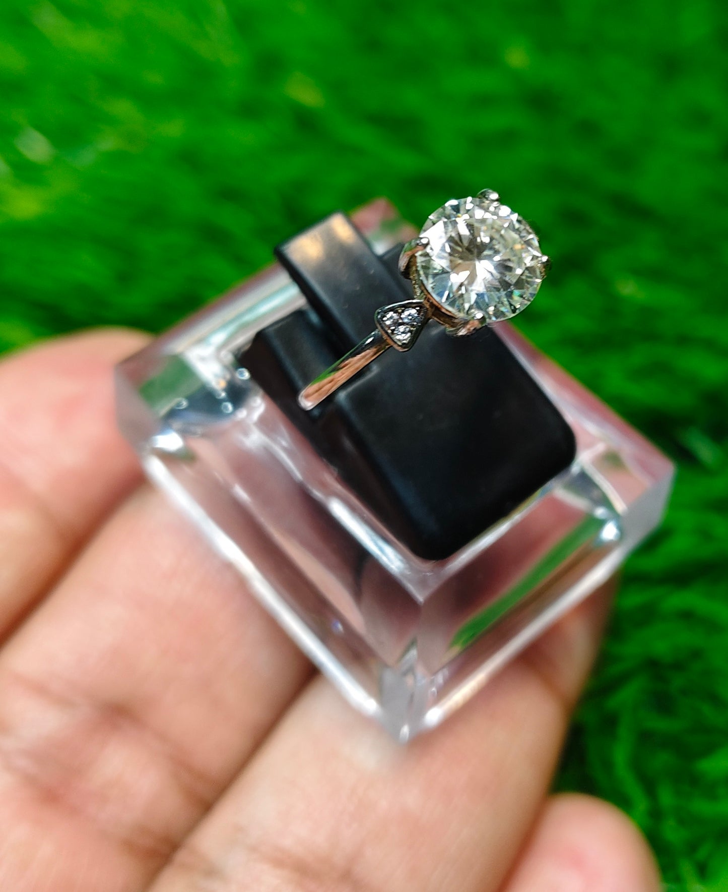 Moissanite Diamond Ring