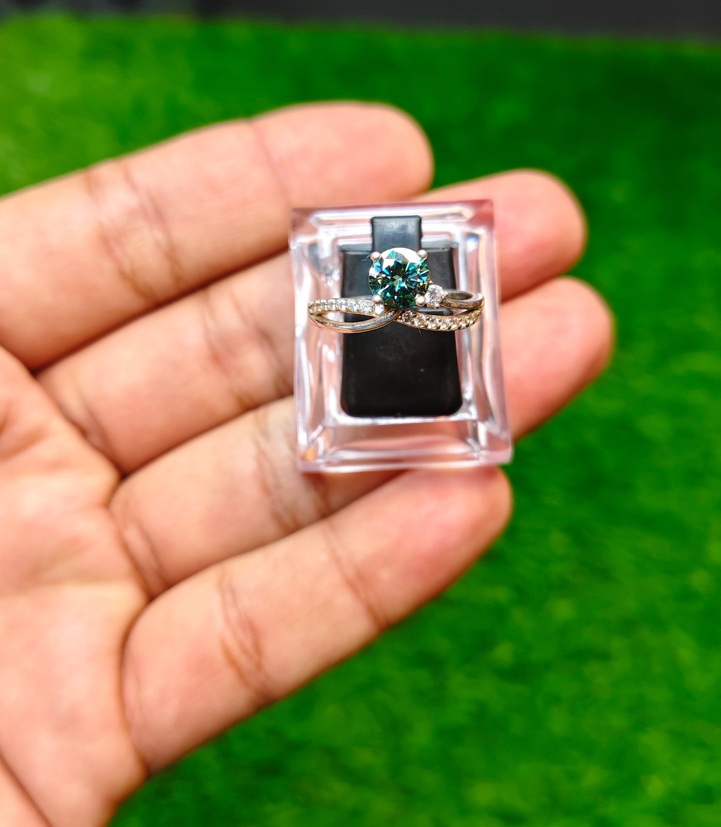 Moissanite Diamond Ring