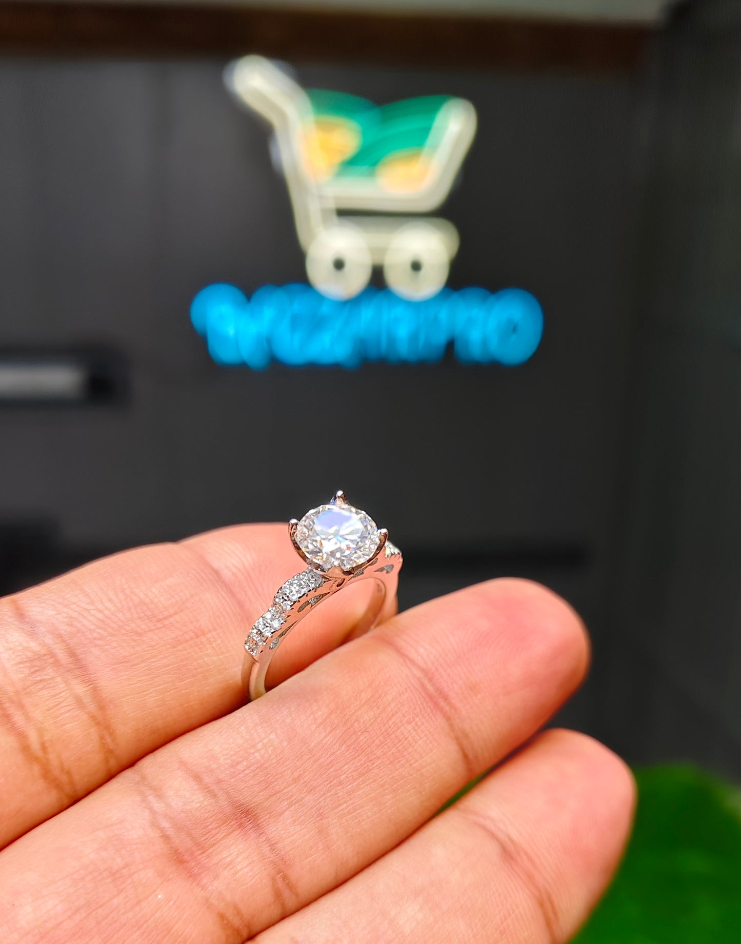 Moissanite Diamond Ring
