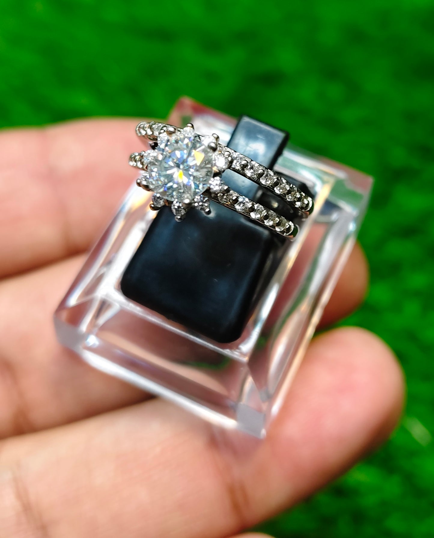 Moissanite Diamond Ring