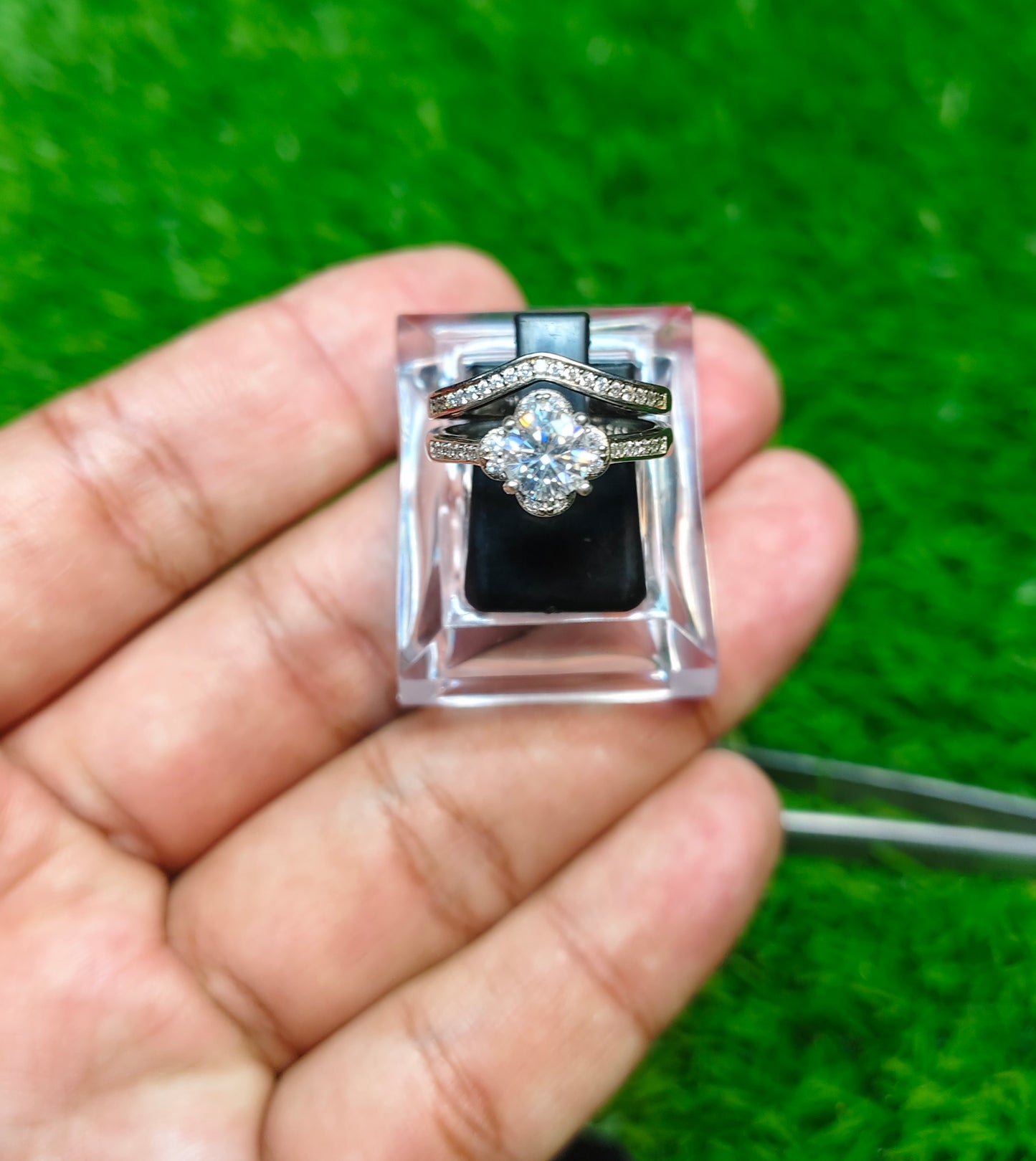 Moissanite Diamond Ring