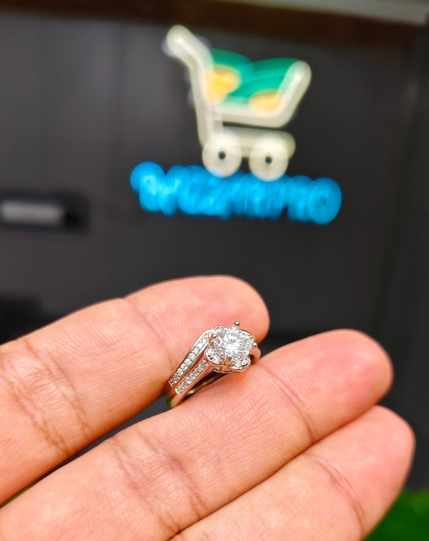 Moissanite Diamond Ring