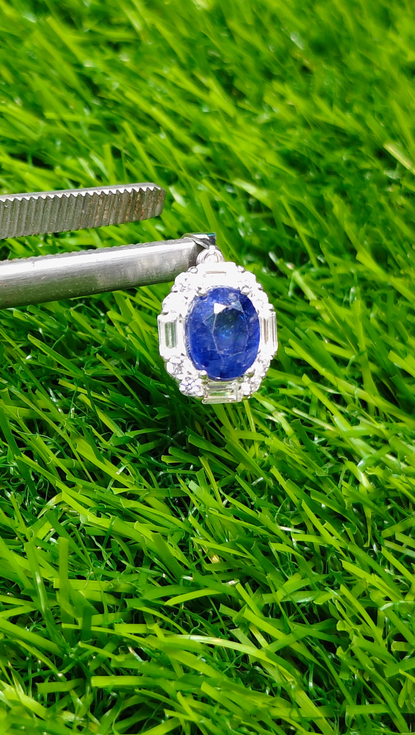 Neelam Locket Set