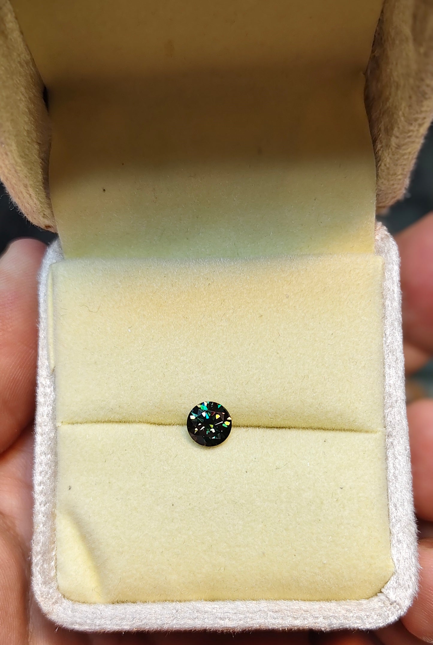 Green Moissanite