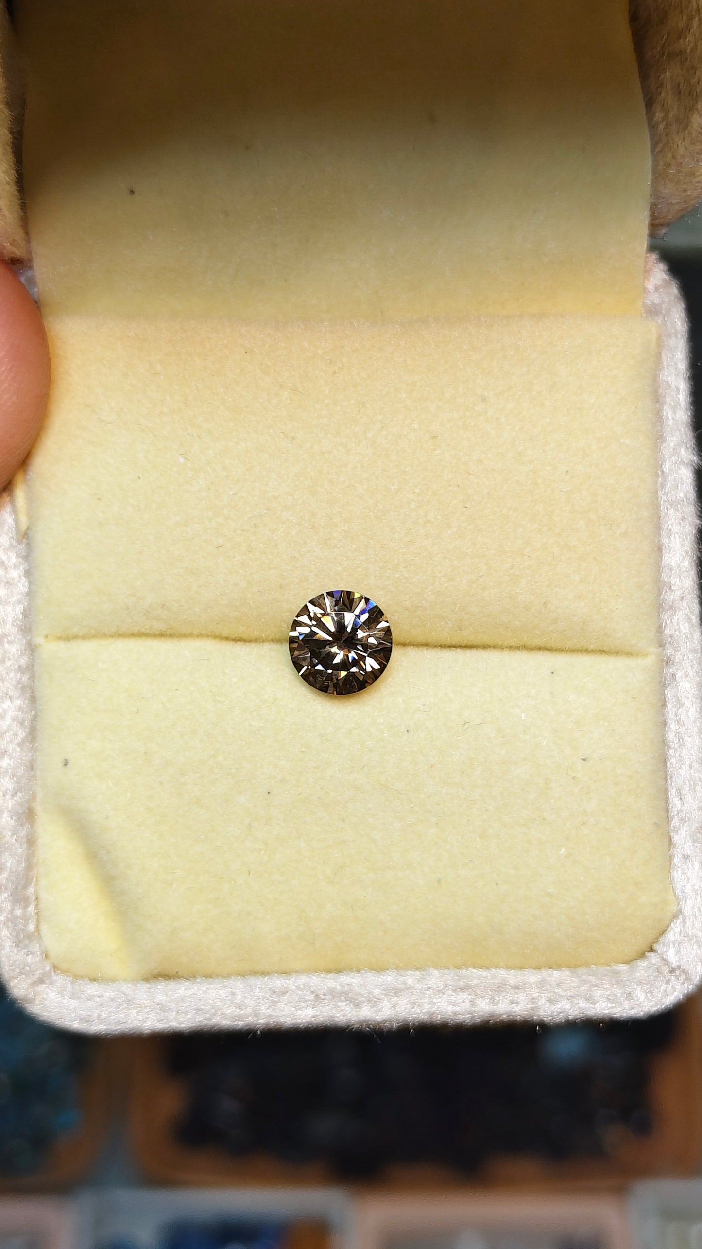 Brown Color Moissanite