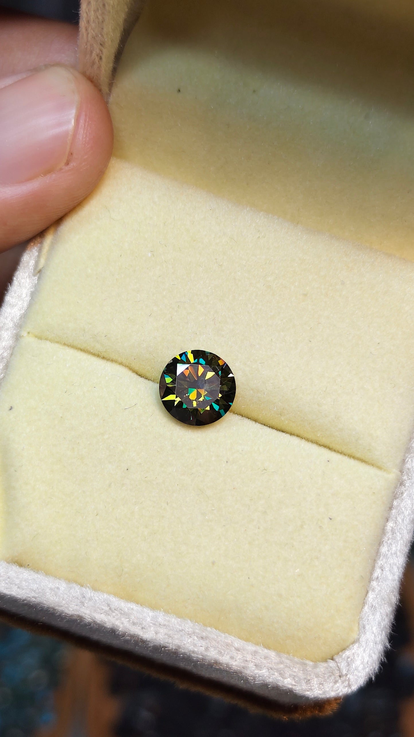 Green Color Moissanite