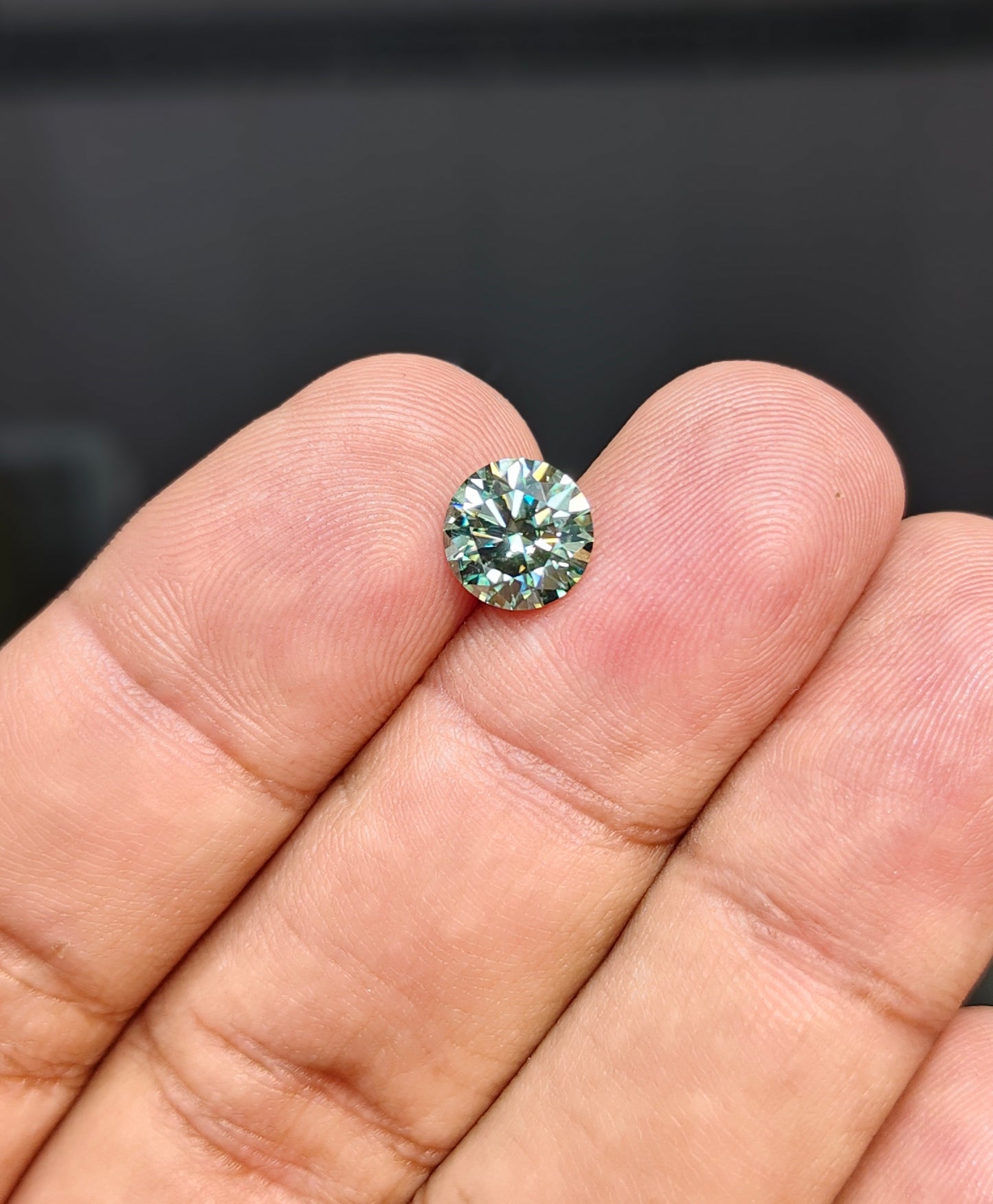 Light Green Color Moissanite
