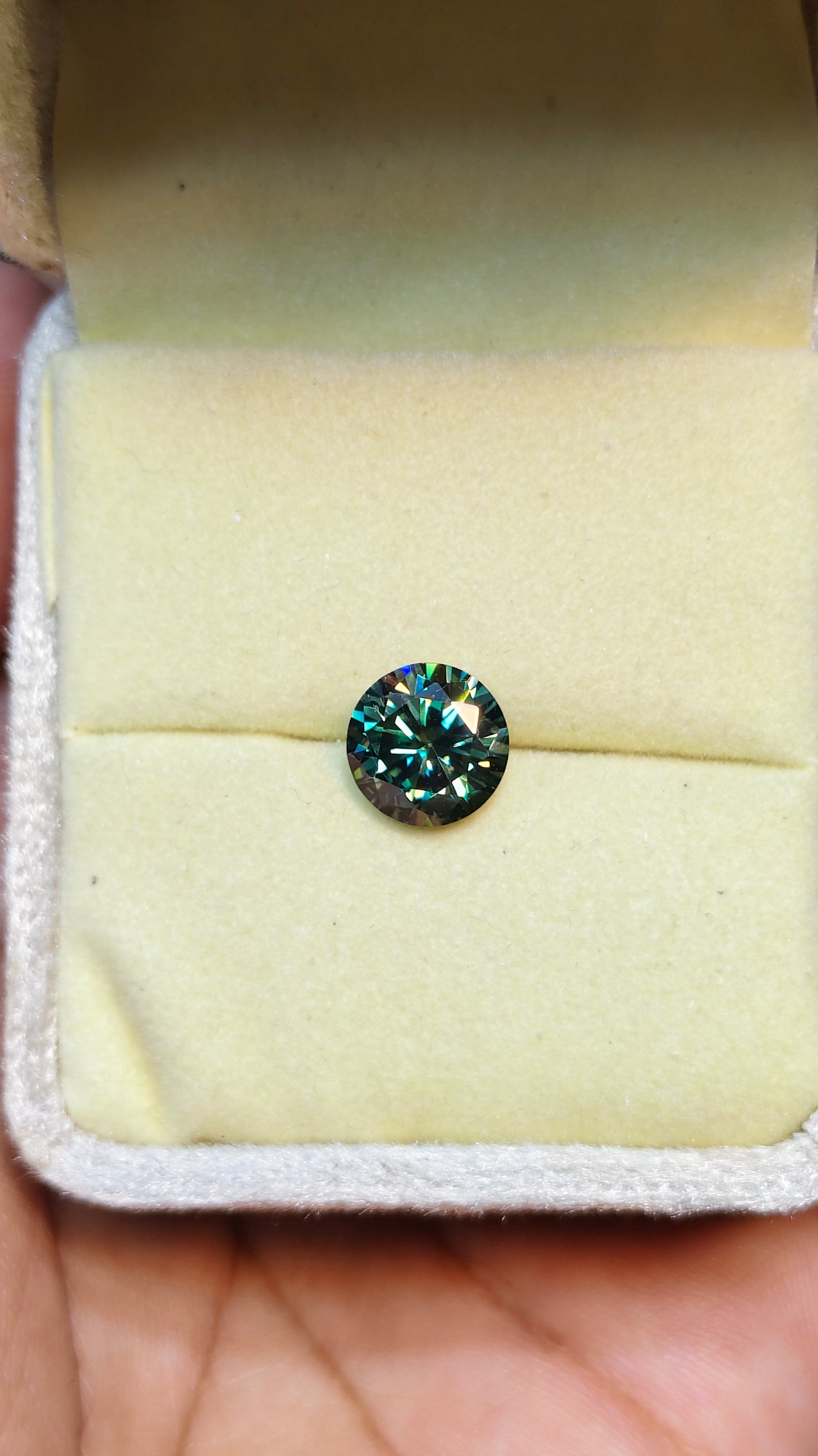 Green Color Moissanite