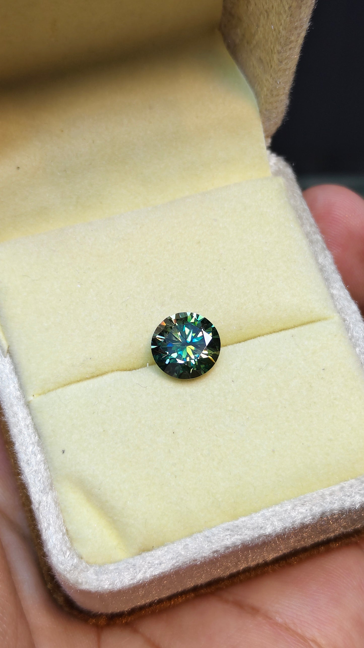 Green Color Moissanite