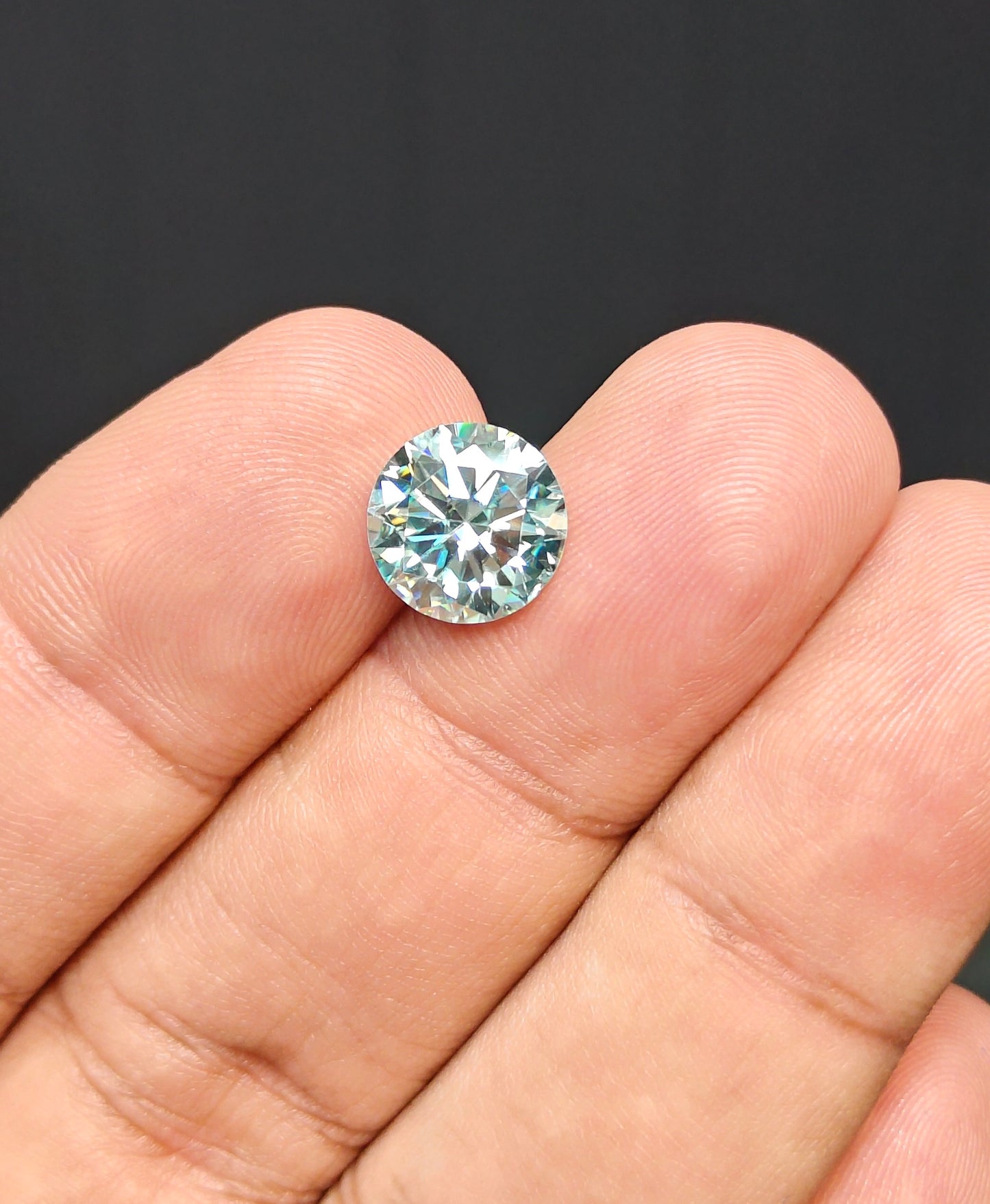 Dark Green Color Moissanite