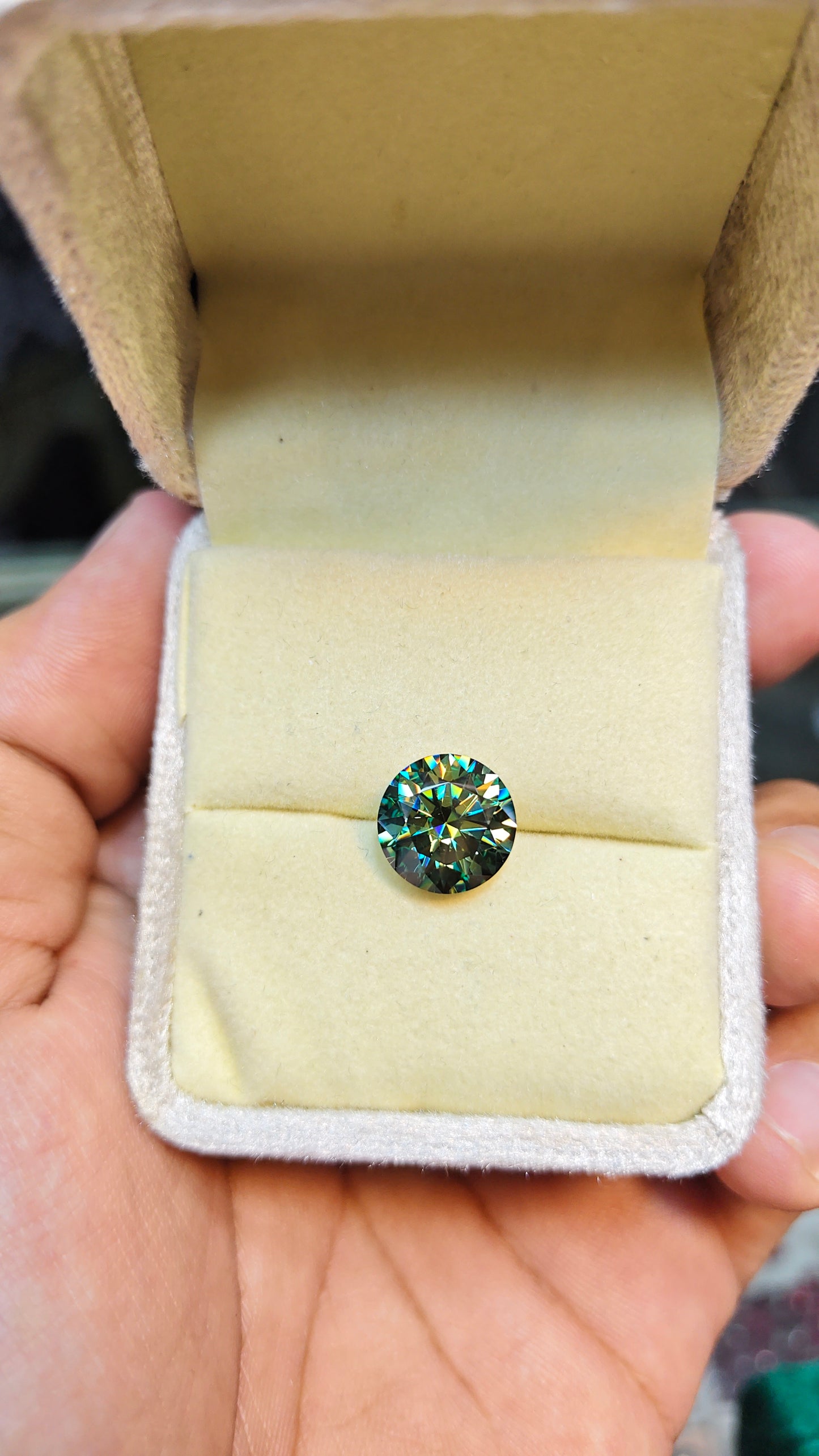 Dark Green Color Moissanite