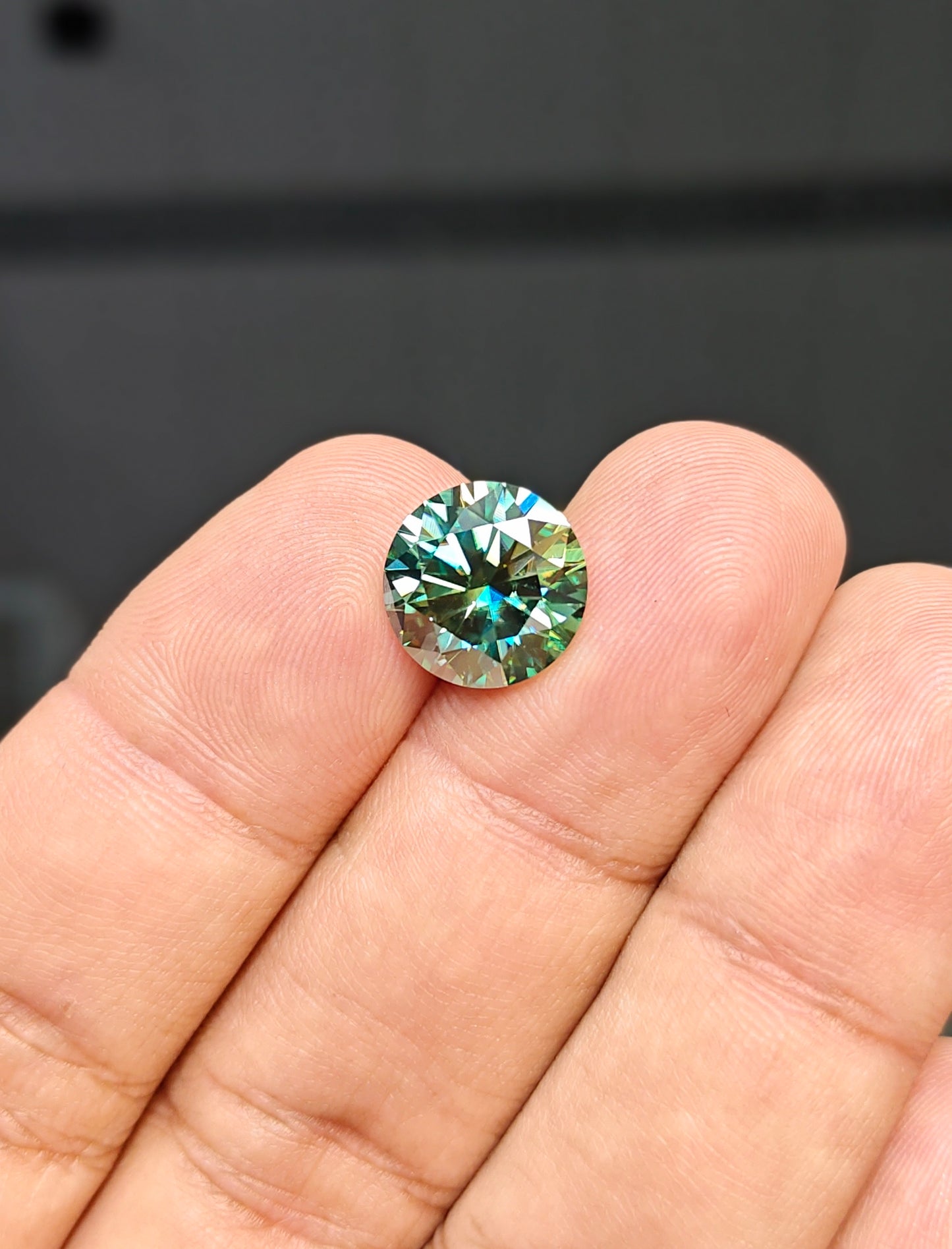 Dark Green Color Moissanite