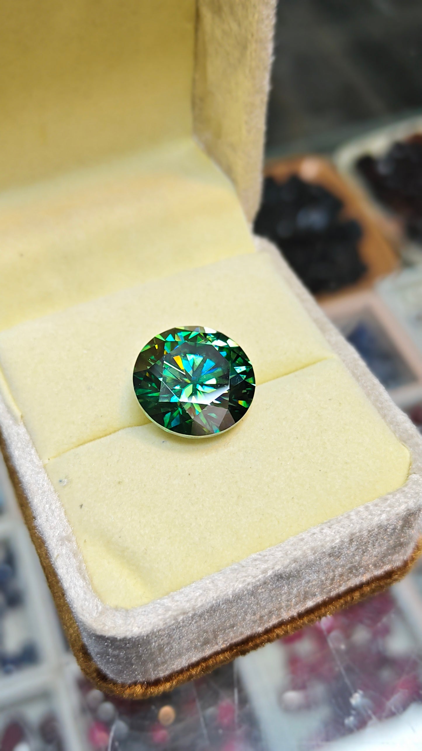 Green Moissanite